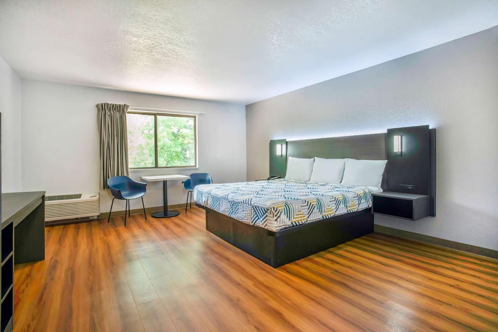 Motel 6-Gresham, OR - Portland gallery photo in Gresham, OR — image 17