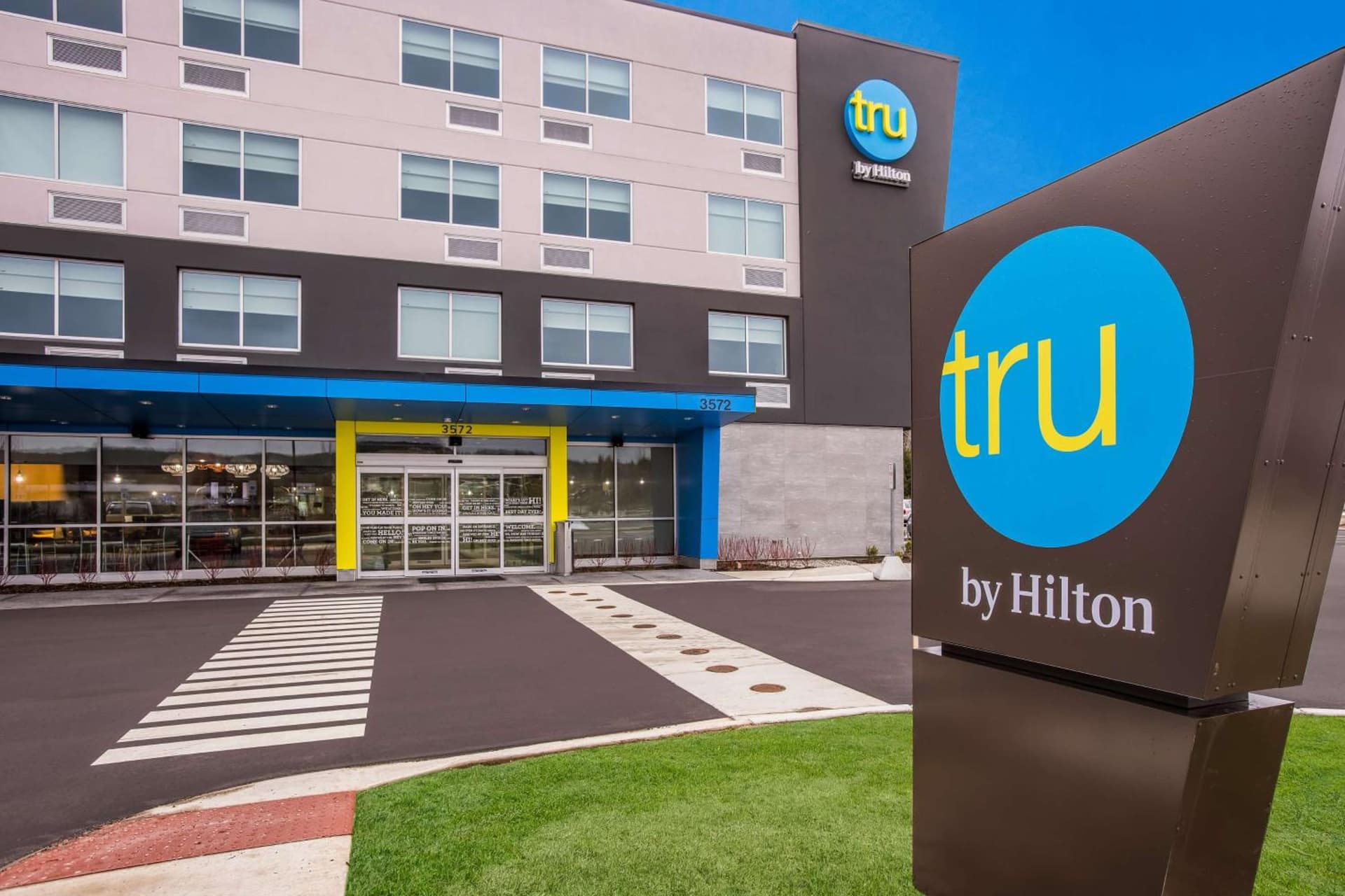Tru By Hilton Traverse City interior in Traverse City, MI — gallery photo 2