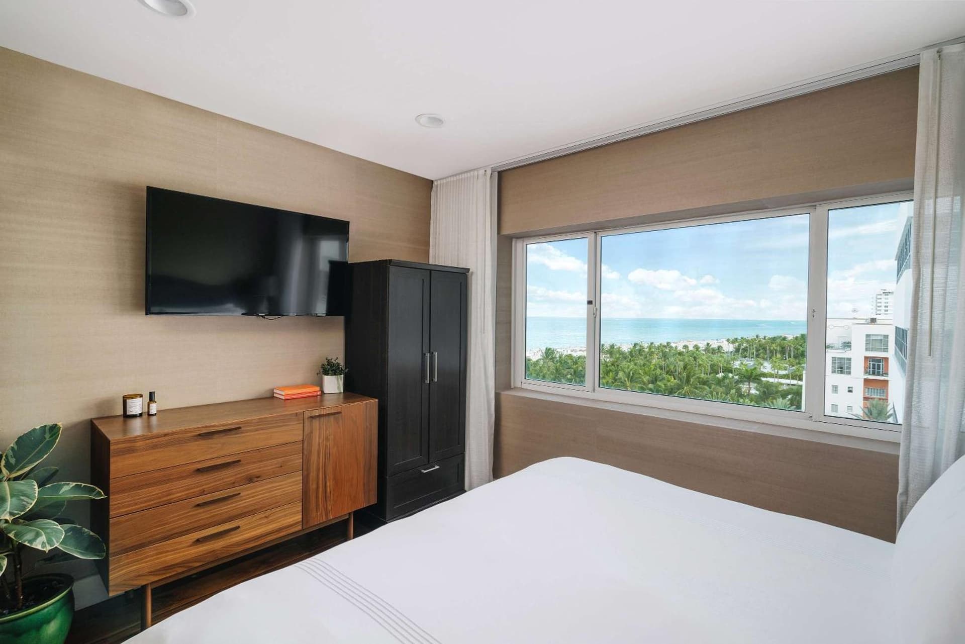 Nautilus Sonesta Miami Beach gallery photo in Miami Beach, FL — image 12