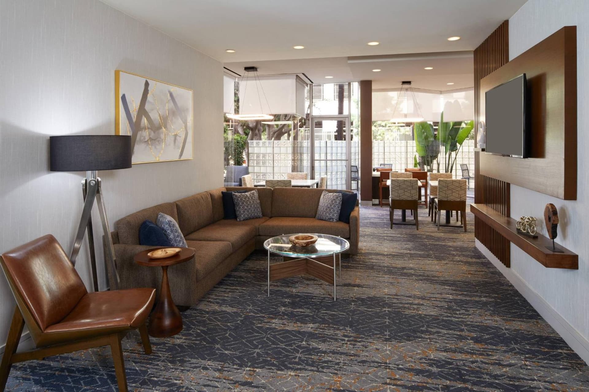 Courtyard by Marriott Los Angeles LAX / Century Boulevard gallery photo in Los Angeles, CA — image 27