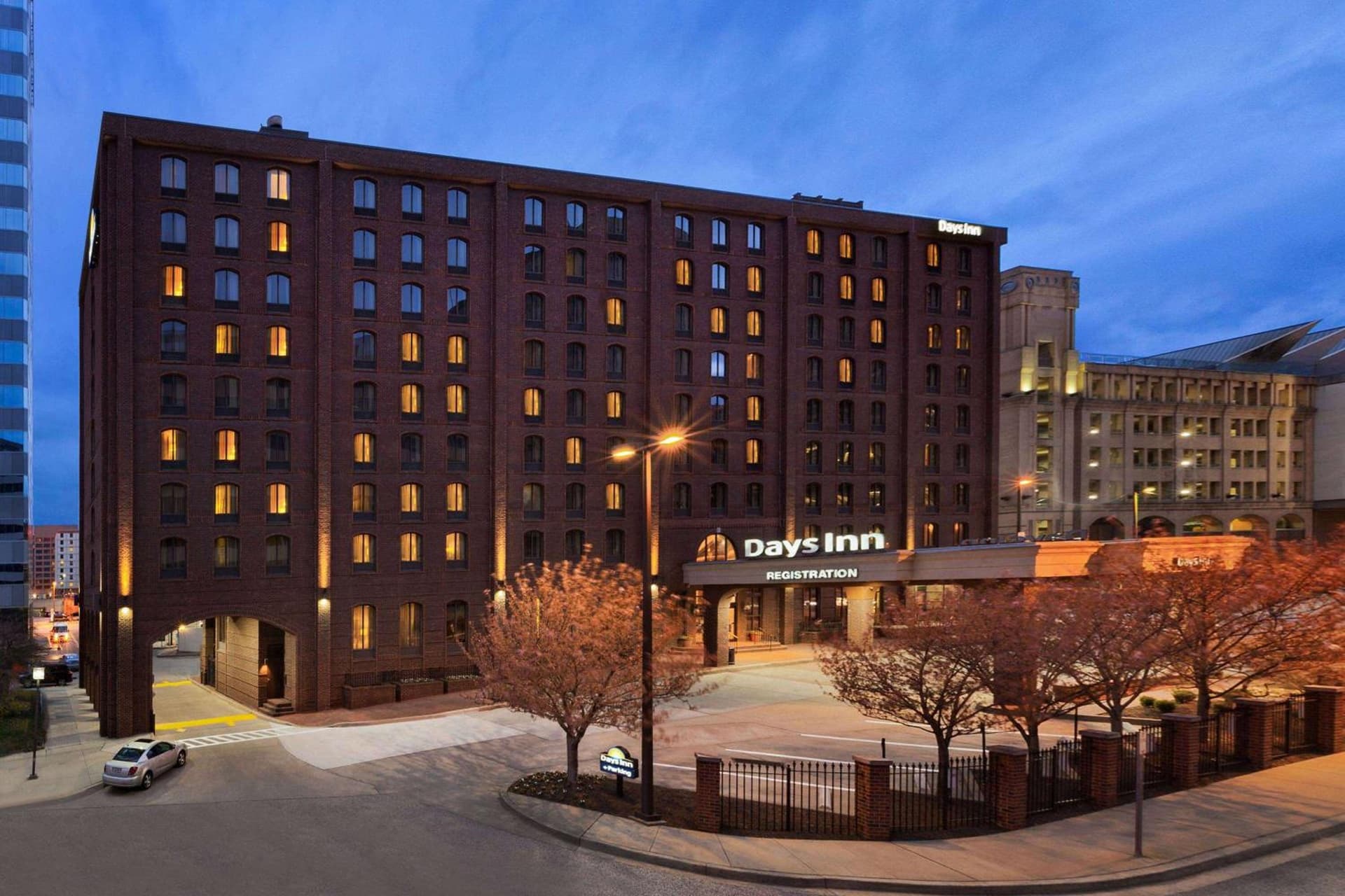 Days Inn by Wyndham Baltimore Inner Harbor gallery photo in Baltimore, MD — image 18