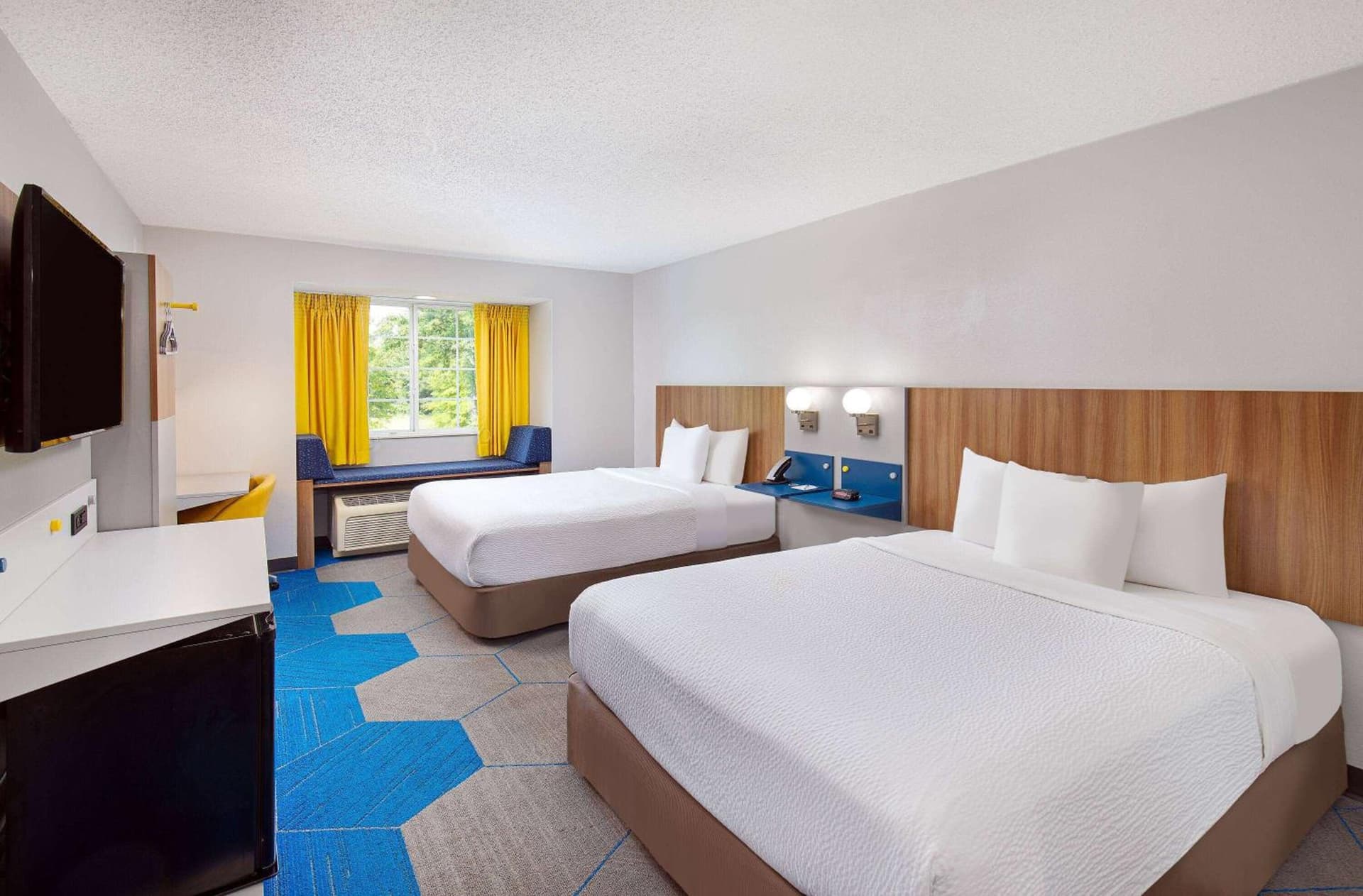 Microtel Inn & Suites Columbus North gallery photo in Columbus, GA — image 9