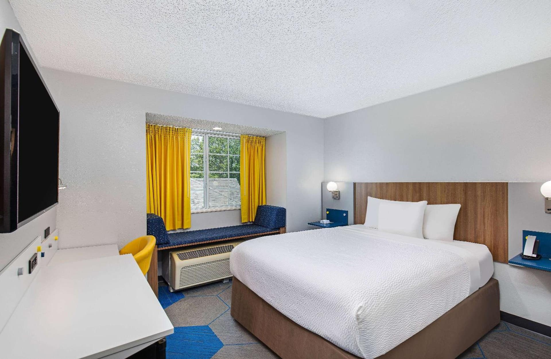 Microtel Inn & Suites Columbus North gallery photo in Columbus, GA — image 10