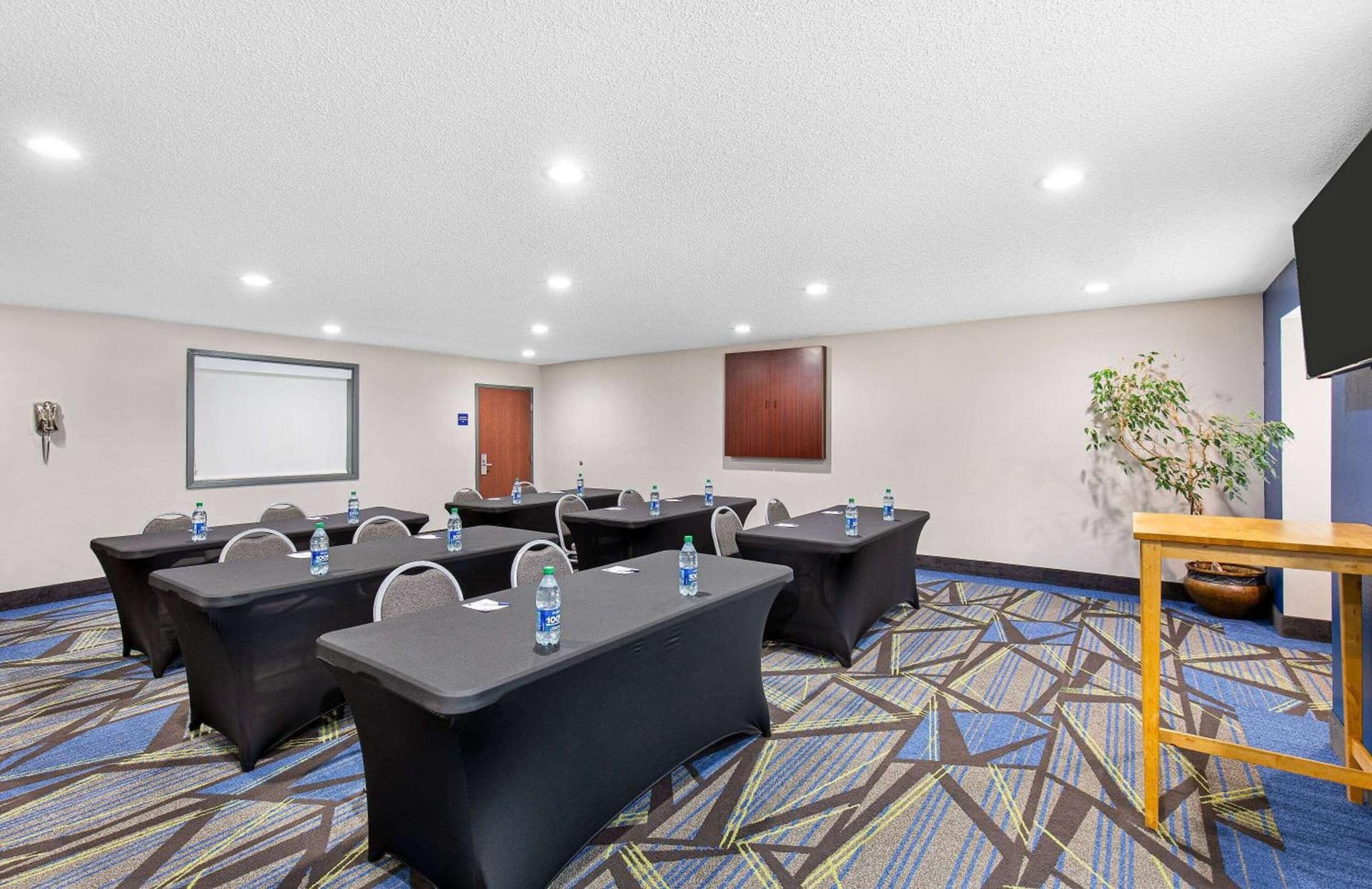 Microtel Inn & Suites Columbus North property views in Columbus, GA — gallery photo 3