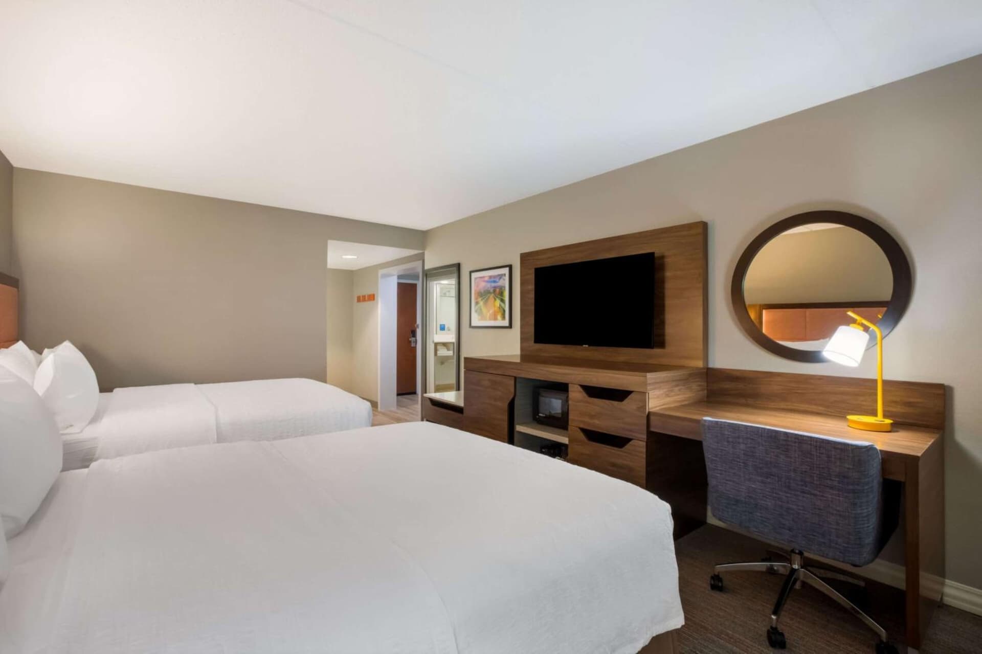 Hampton Inn Philadelphia/Willow Grove gallery photo in Willow Grove, PA — image 12