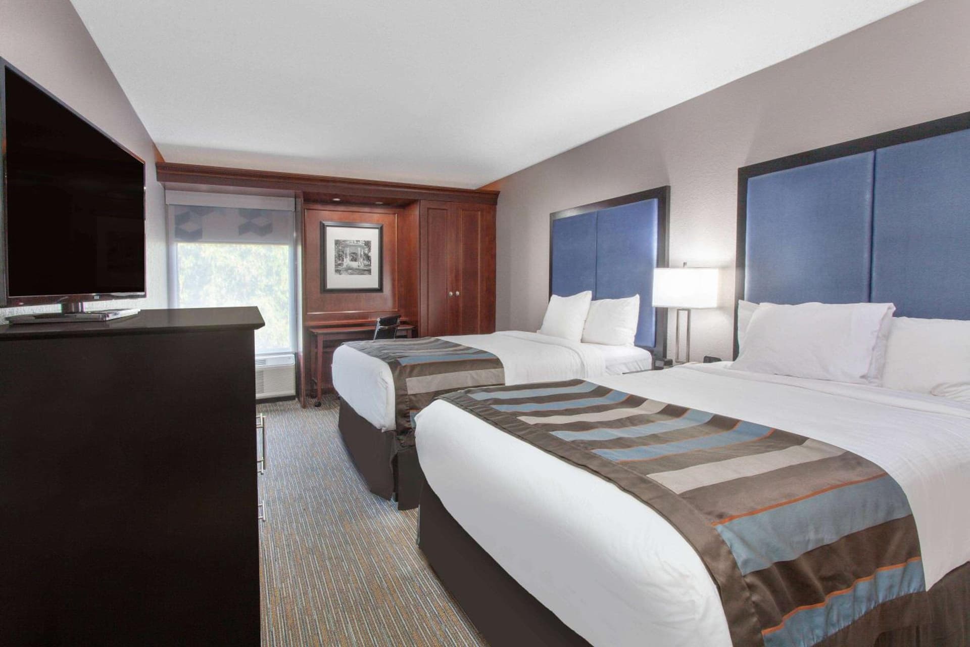Wingate by Wyndham Charleston Coliseum gallery photo in Charleston, SC — image 30