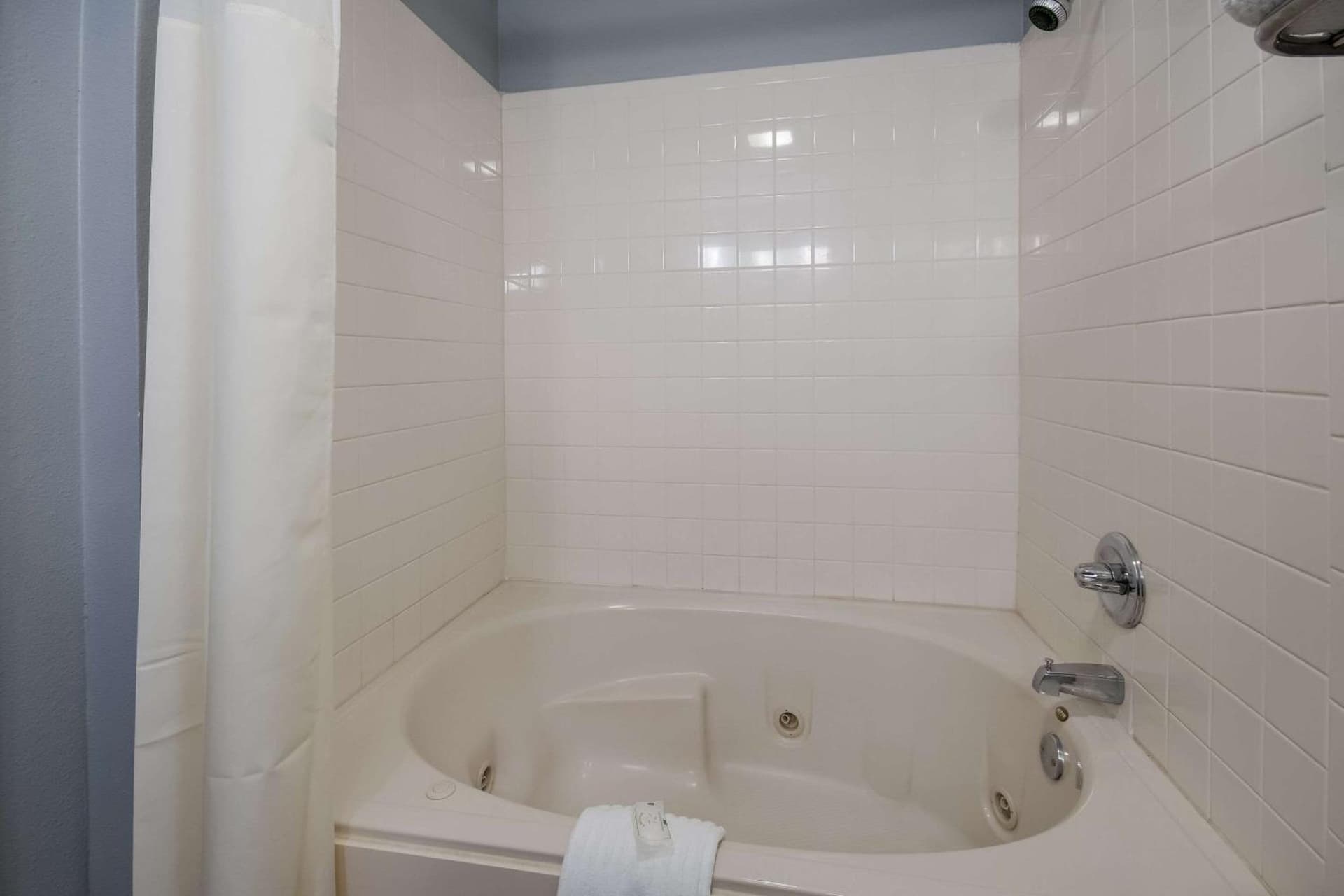 Quality Inn & Suites Oklahoma City North gallery photo in Edmond, OK — image 8