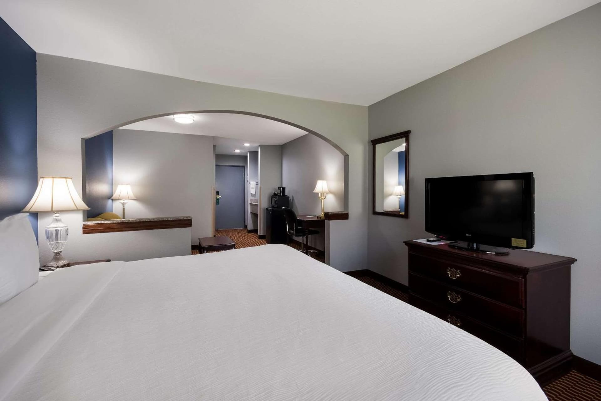 Quality Inn & Suites Oklahoma City North gallery photo in Edmond, OK — image 11