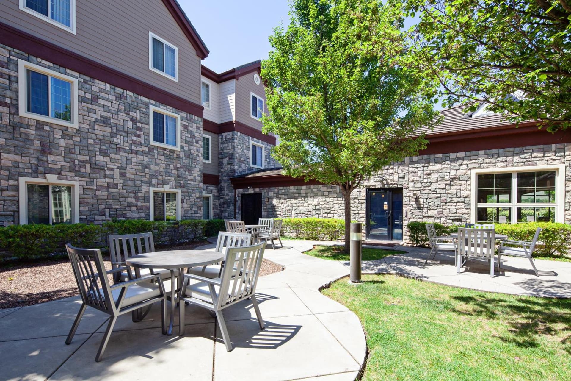 Staybridge Suites Fairfield Napa Valley Area by IHG gallery photo in Fairfield, CA — image 7