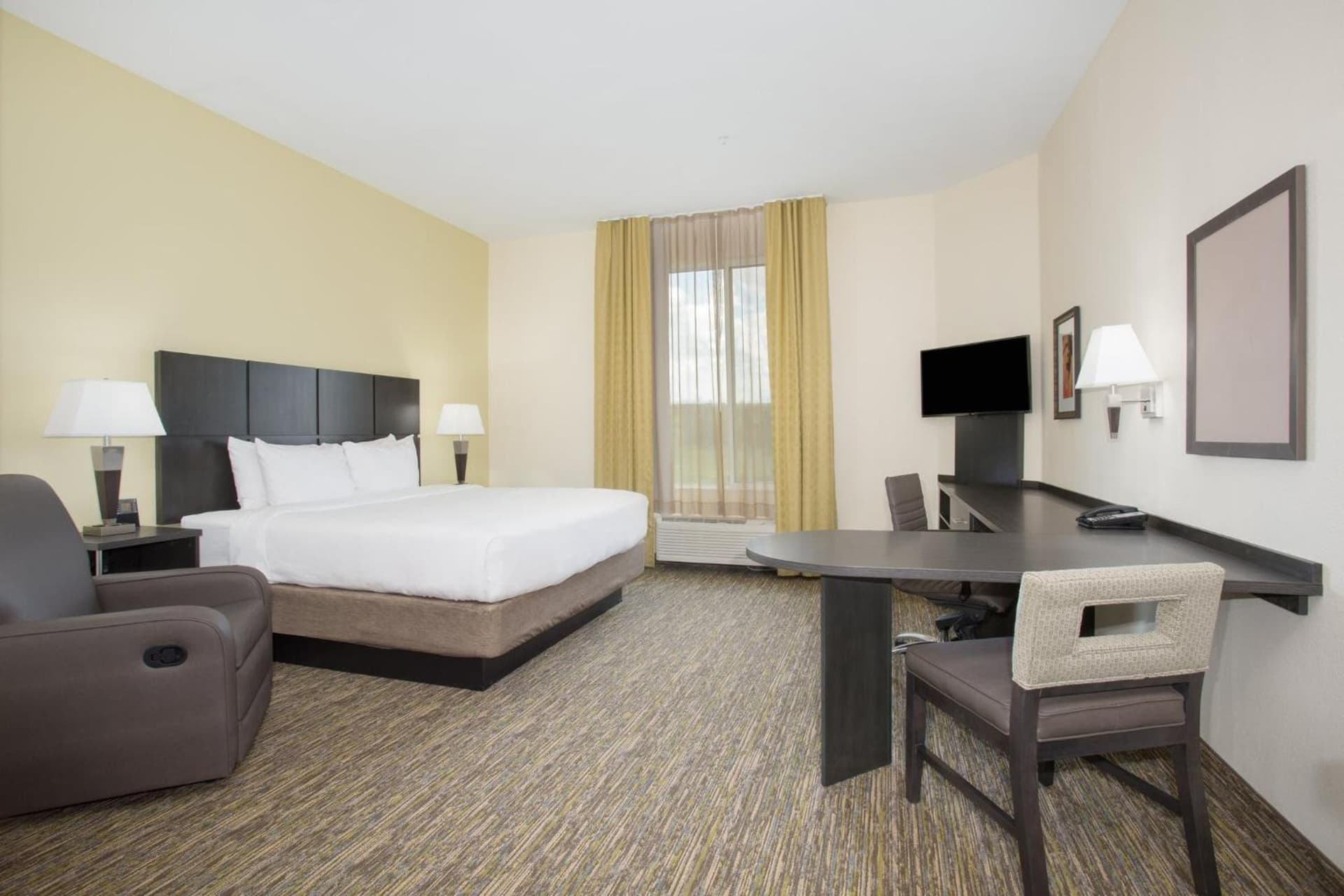 Candlewood Suites Longmont - Boulder Area by IHG gallery photo in Longmont, CO — image 25
