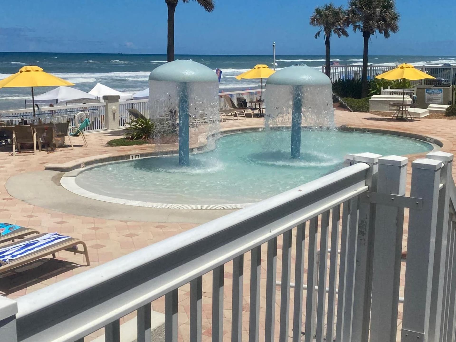 Modern Beach Condo-Daytona Beach interior in Daytona Beach, FL — gallery photo 2