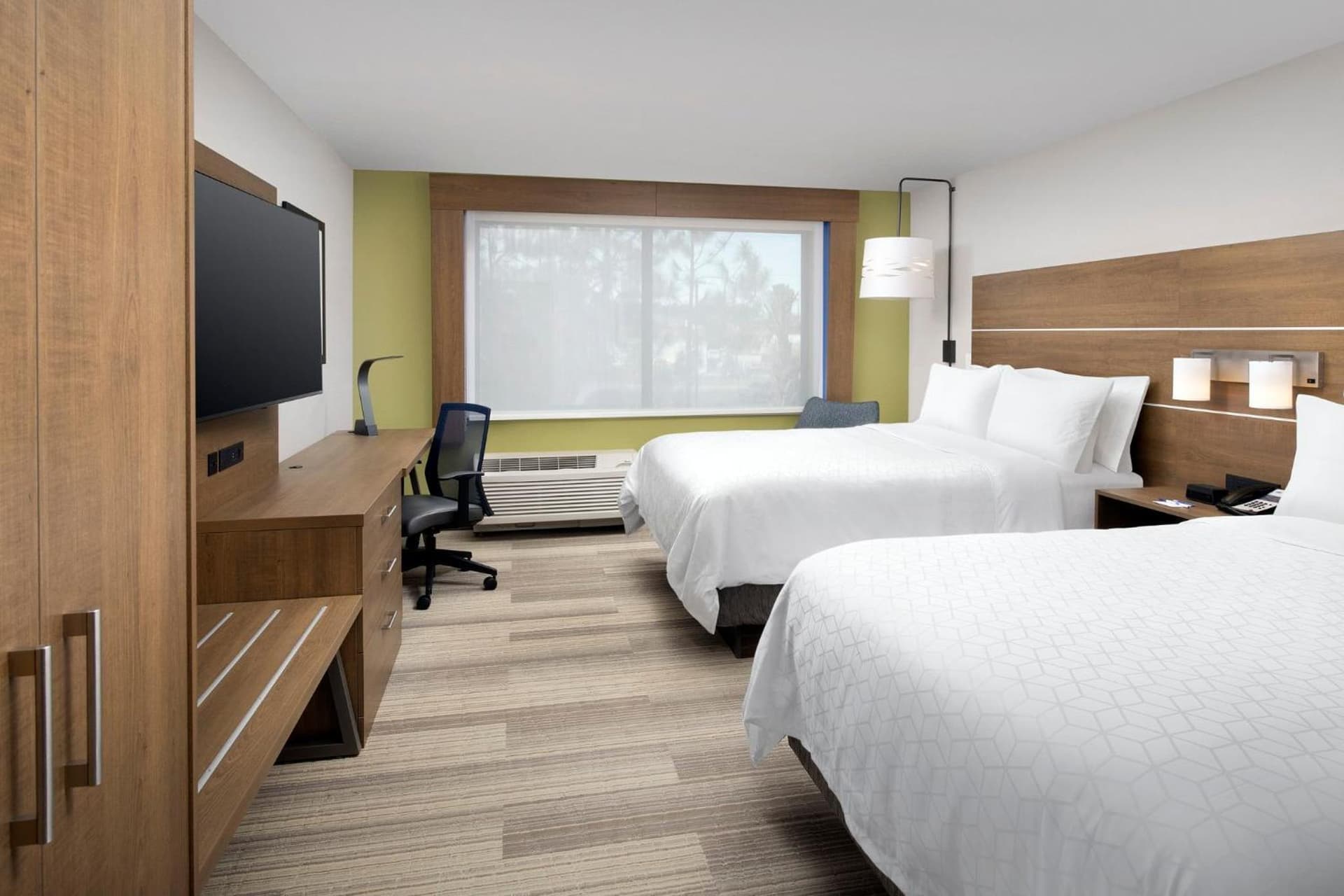 Holiday Inn Express Pensacola Downtown by IHG gallery photo in Pensacola, FL — image 5