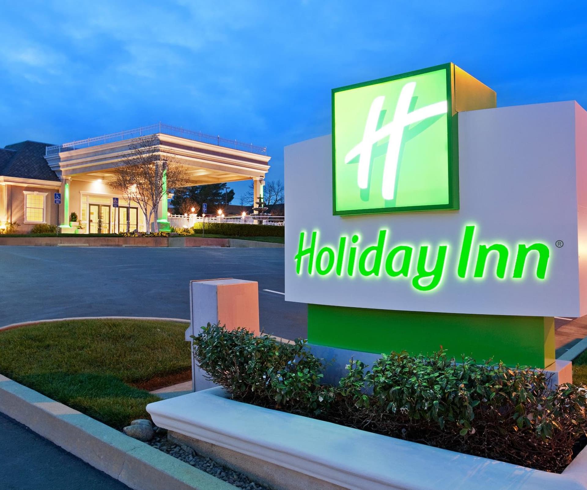 Holiday Inn Redding by IHG gallery photo in Redding, CA — image 22
