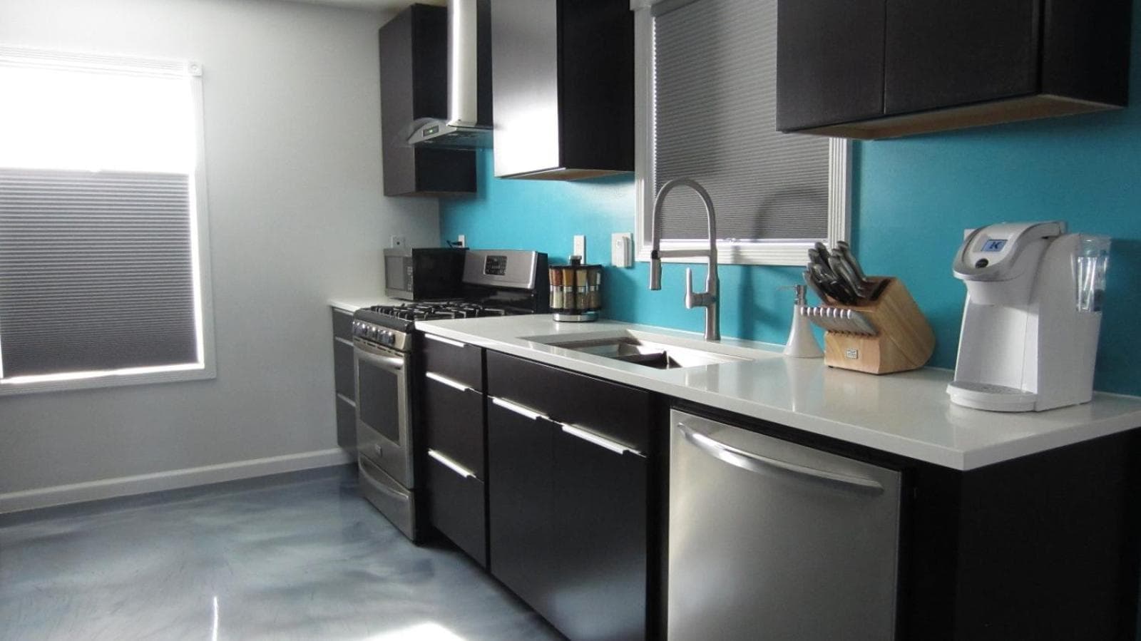 Modern/Retro Condo gallery photo in High Point, NC — image 8