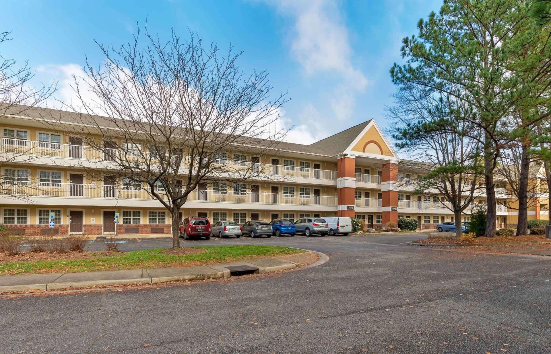 Extended Stay America Select Suites - Newport News - Oyster Point gallery photo in Newport News, VA — image 30