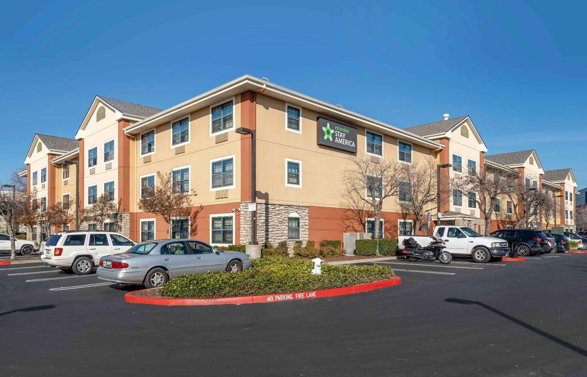 Extended Stay America Suites - Sacramento - Roseville interior in Roseville, CA — gallery photo 2