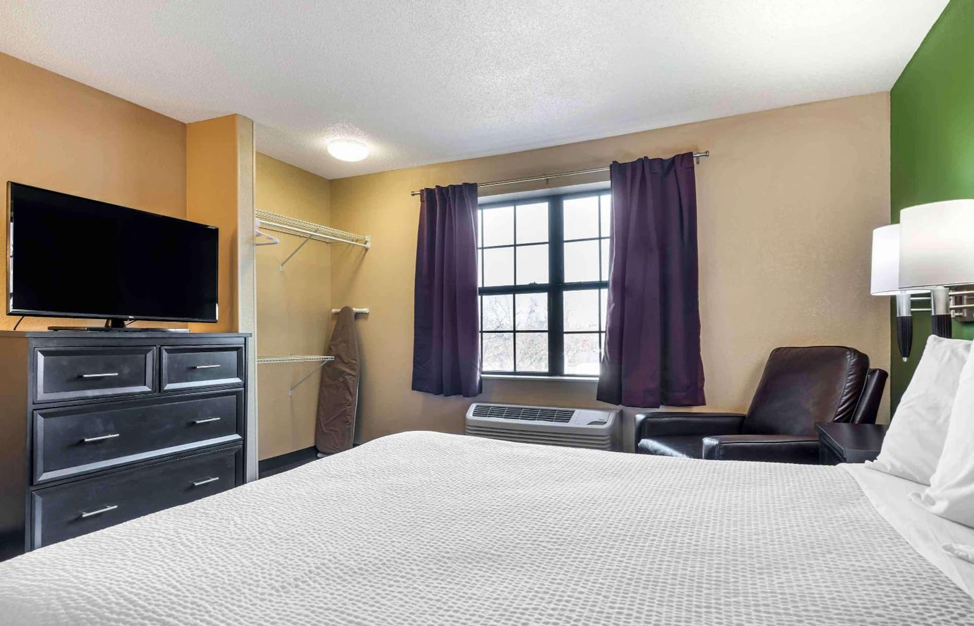 Extended Stay America Suites - Sacramento - Roseville gallery photo in Roseville, CA — image 7