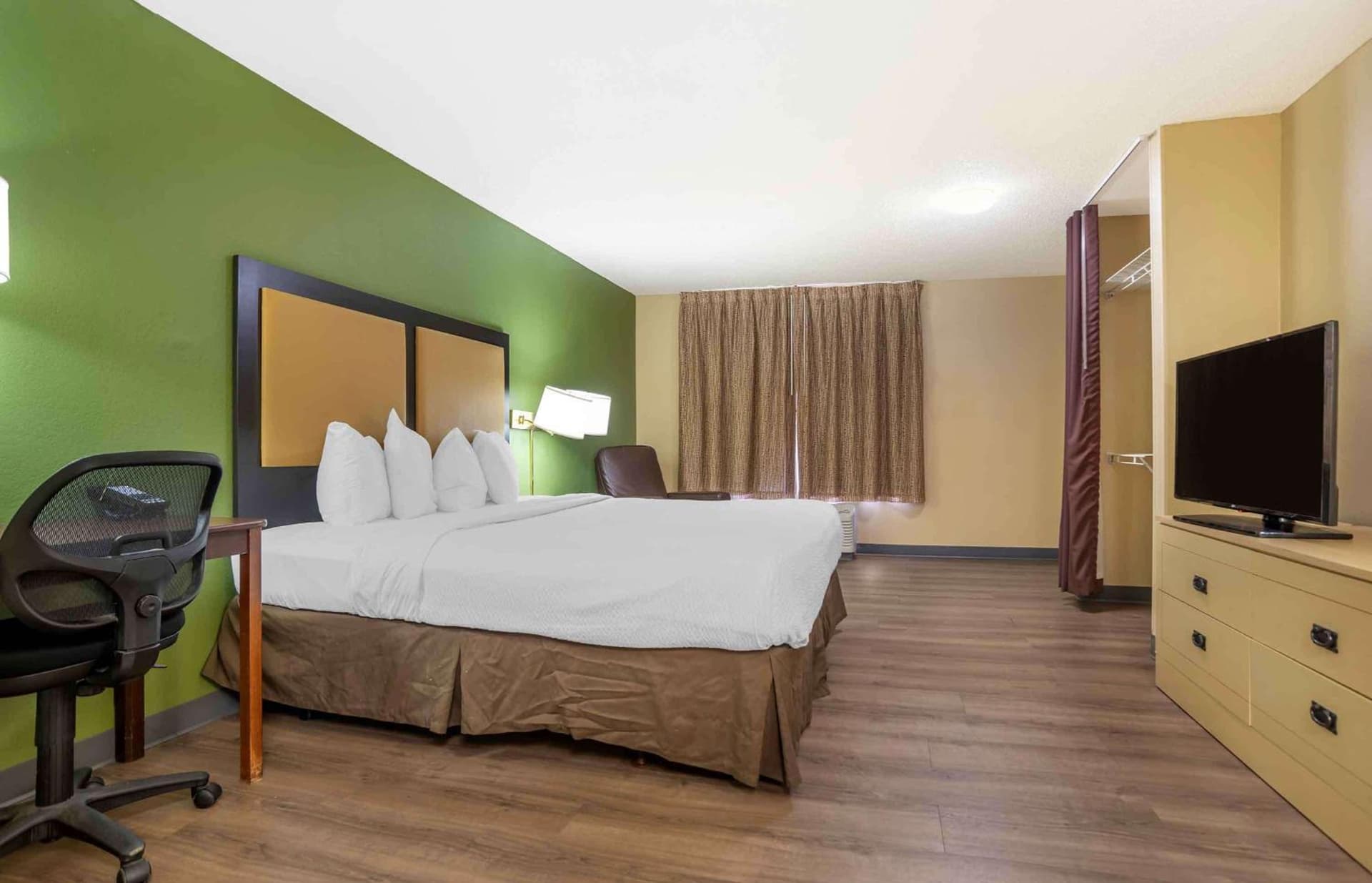 Extended Stay America Select Suites - Jackson - North gallery photo in Jackson, MS — image 52