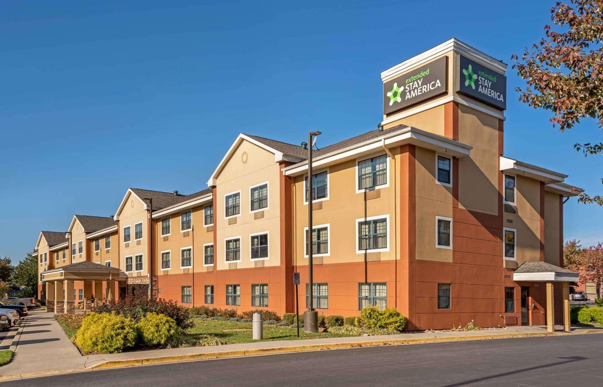Extended Stay America Suites - Frederick - Westview Dr featured exterior or lobby in Frederick, MD — similar hotel