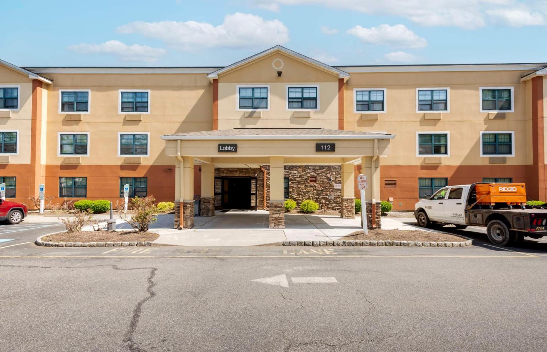 Extended Stay America Suites - Ramsey - Upper Saddle River interior in Ramsey, NJ — gallery photo 2