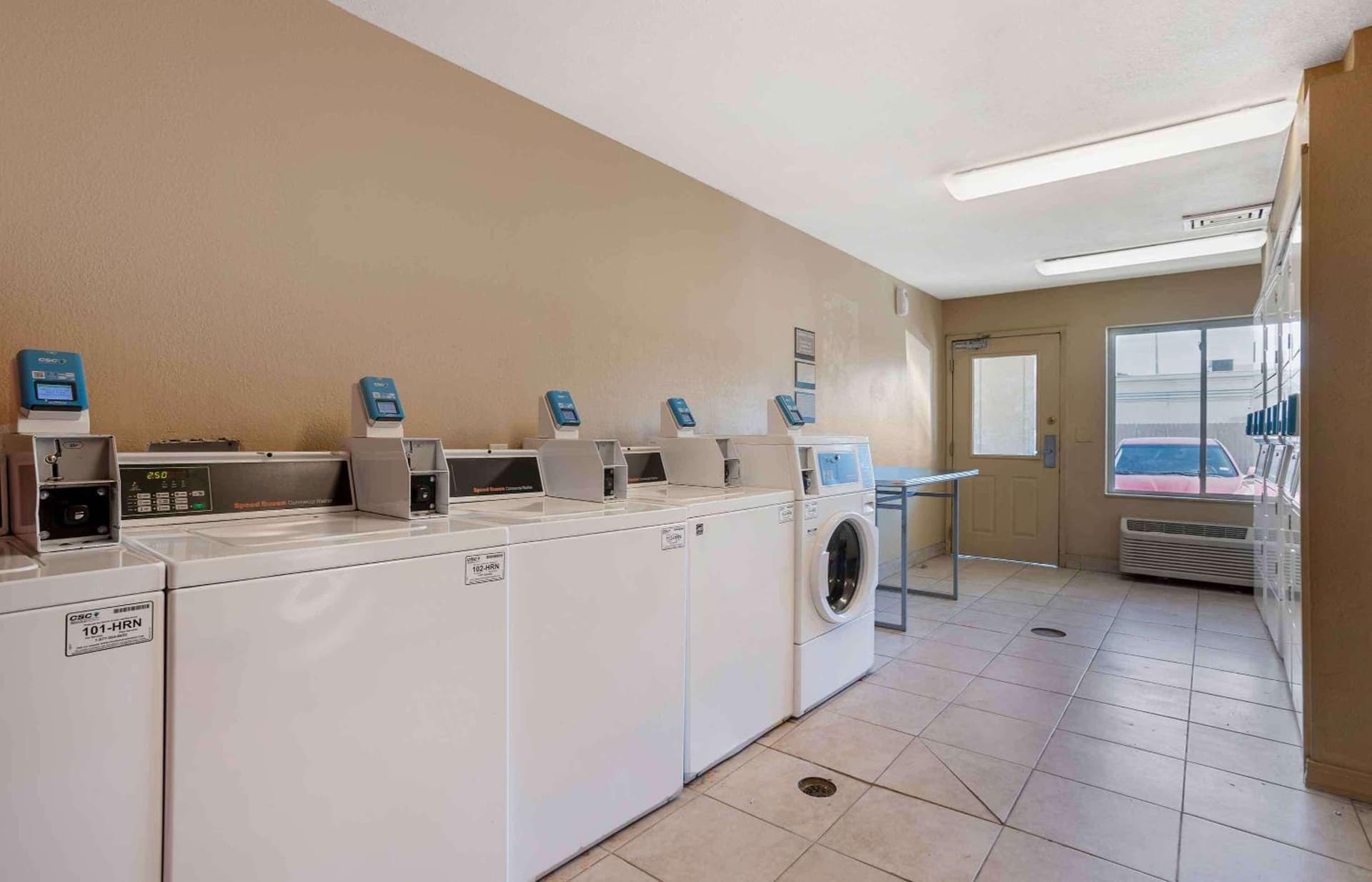 Extended Stay America Suites - Houston - The Woodlands gallery photo in The Woodlands, TX — image 29