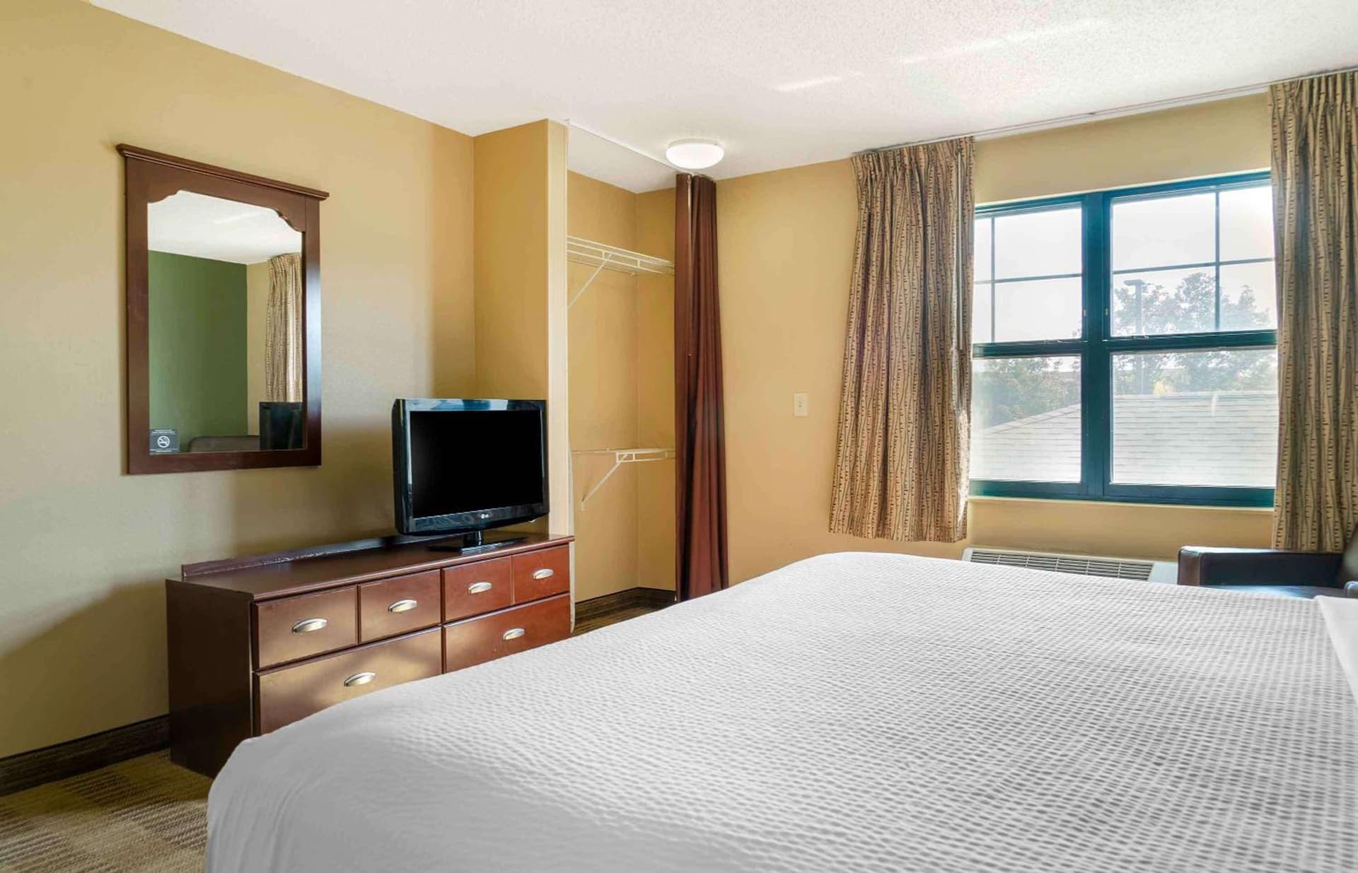 Extended Stay America Suites - Detroit - Canton gallery photo in Canton — image 49