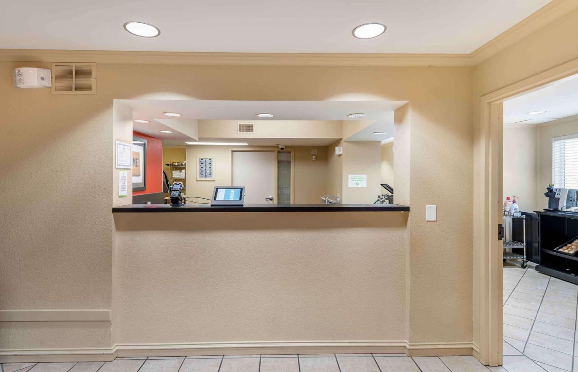 Extended Stay America Suites - Minneapolis - Eden Prairie - Technology Drive property views in Eden Prairie, MN — gallery photo 3