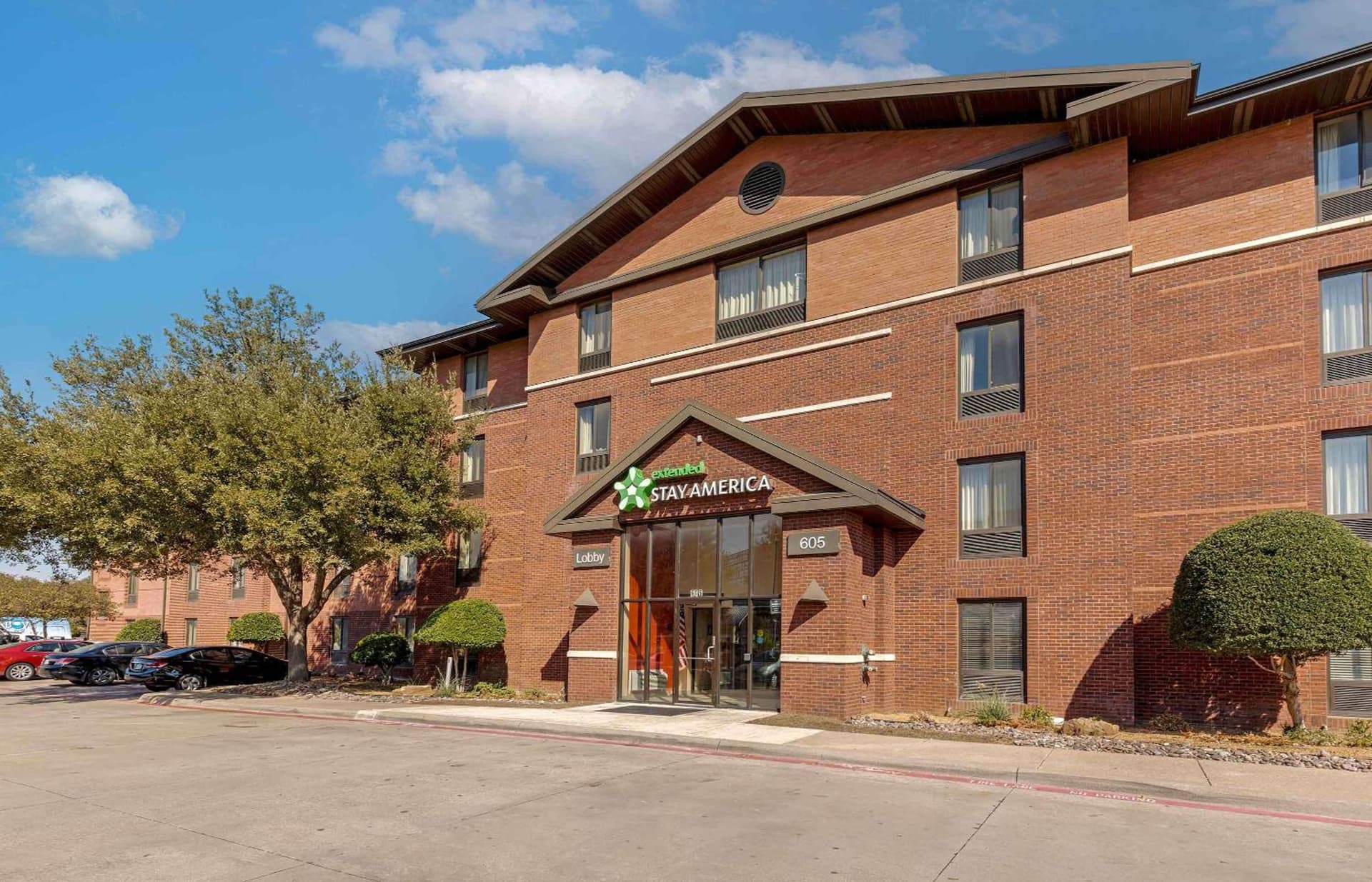 Extended Stay America Select Suites - Dallas - Las Colinas - Meadow Creek Dr interior in Irving, TX — gallery photo 2