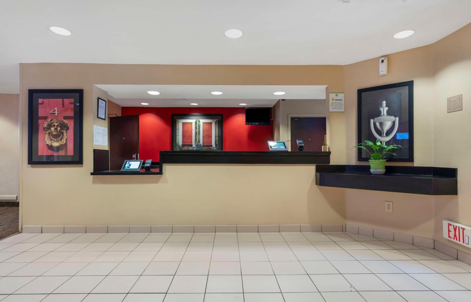 Extended Stay America Suites - Stockton - March Lane gallery photo in Stockton, CA — image 16