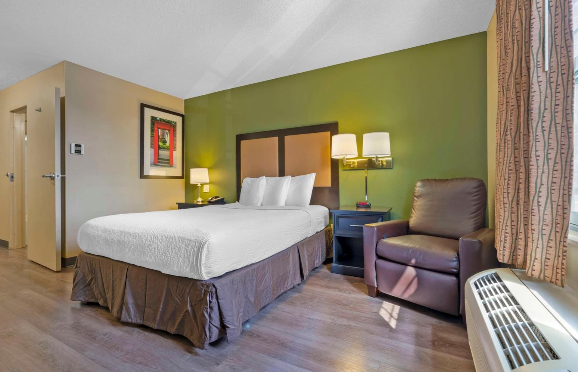 Extended Stay America Suites - Stockton - March Lane gallery photo in Stockton, CA — image 41