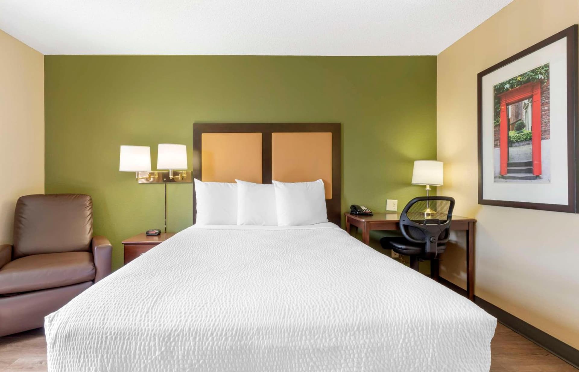 Extended Stay America Suites - Stockton - Tracy gallery photo in Tracy, CA — image 5