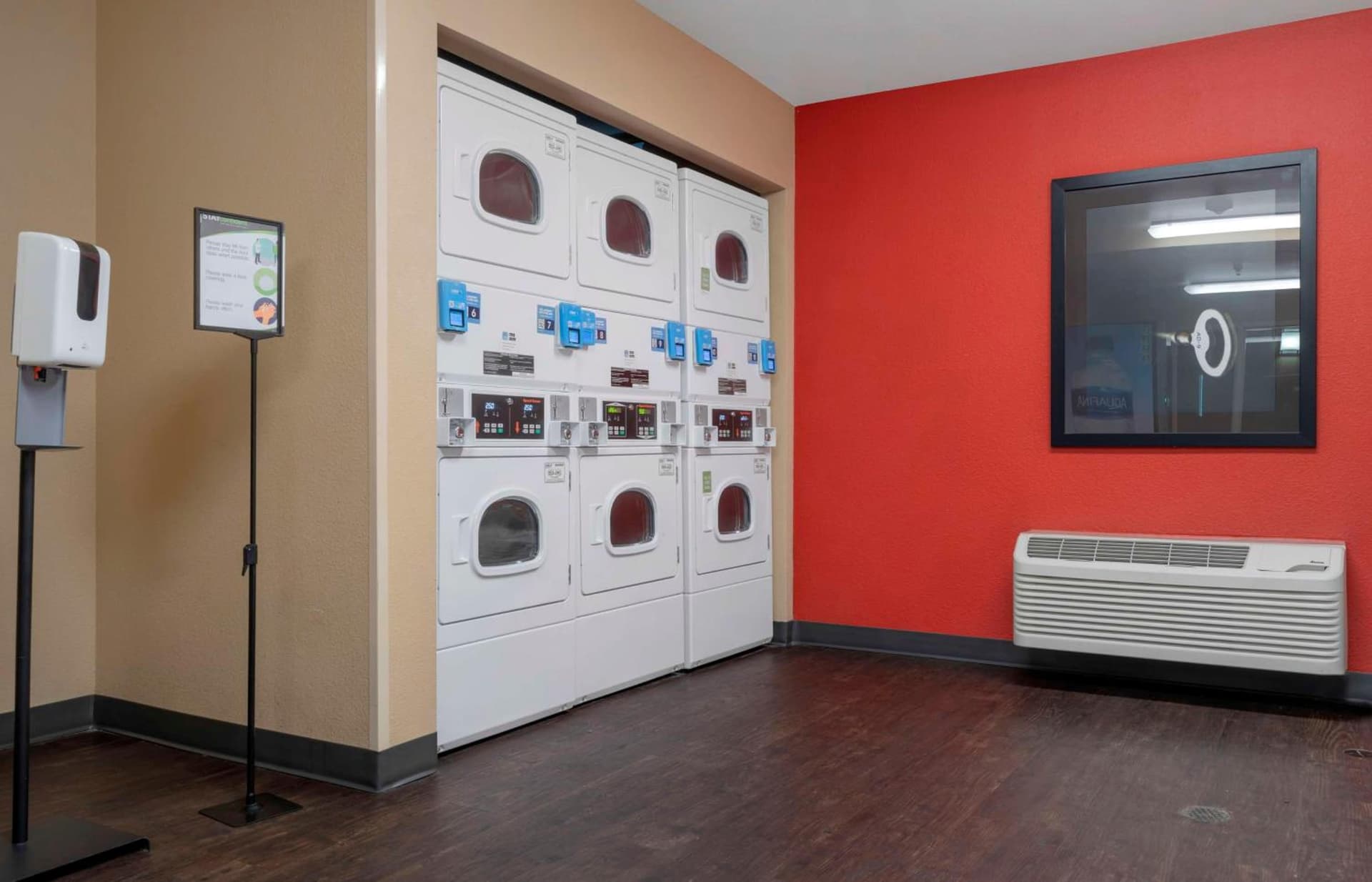 Extended Stay America Suites - Stockton - Tracy gallery photo in Tracy, CA — image 17
