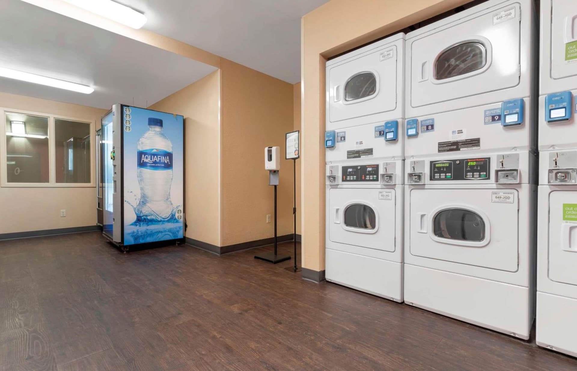 Extended Stay America Suites - Stockton - Tracy gallery photo in Tracy, CA — image 18