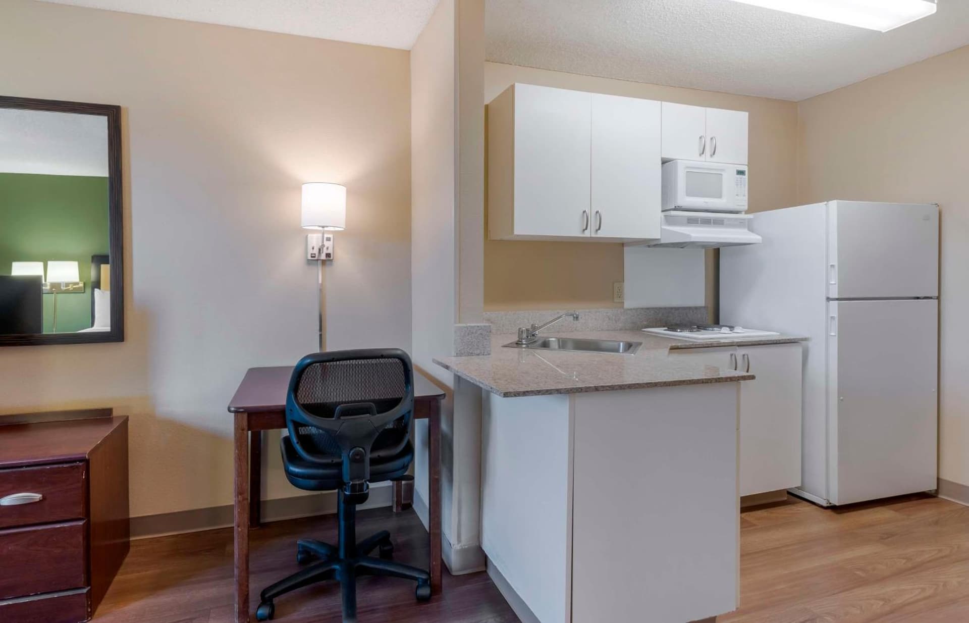 Extended Stay America Suites - Fremont - Warm Springs gallery photo in Warm Springs District, CA — image 42