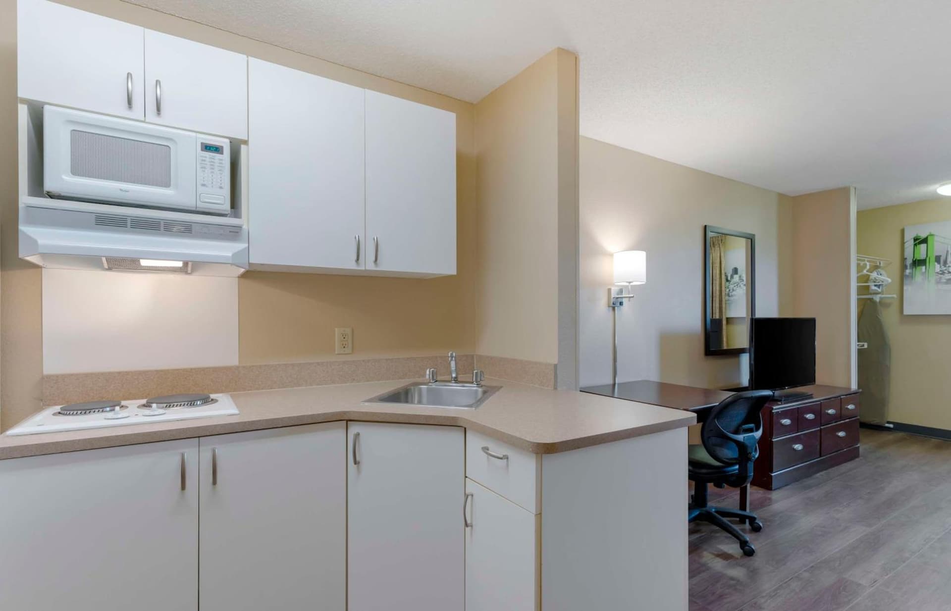 Extended Stay America Suites - Fremont - Warm Springs gallery photo in Warm Springs District, CA — image 8