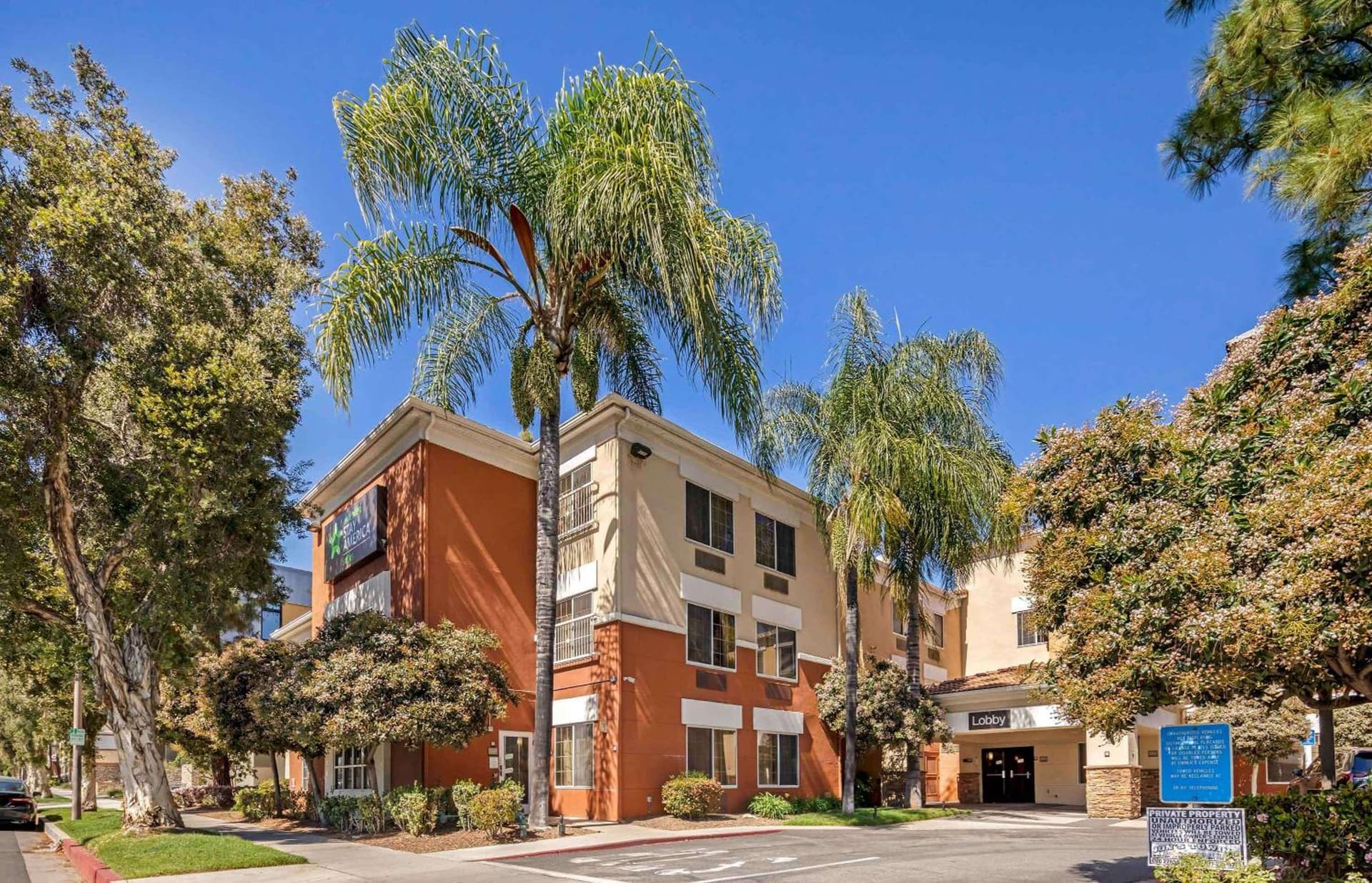 Extended Stay America Suites - Los Angeles - Glendale featured exterior or lobby in Glendale, CA — similar hotel