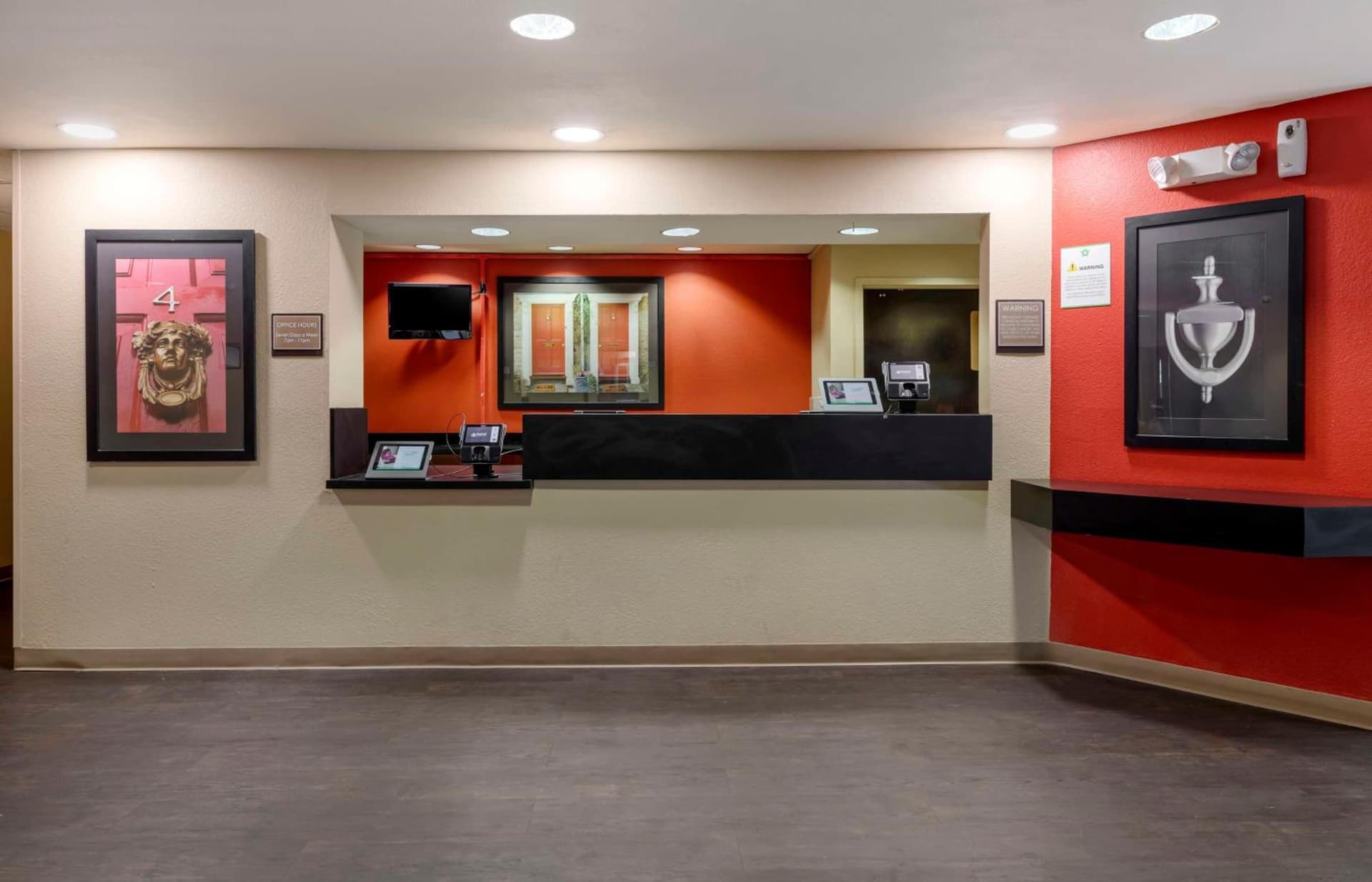 Extended Stay America Suites - Orange County - Katella Ave gallery photo in Orange, CA — image 31