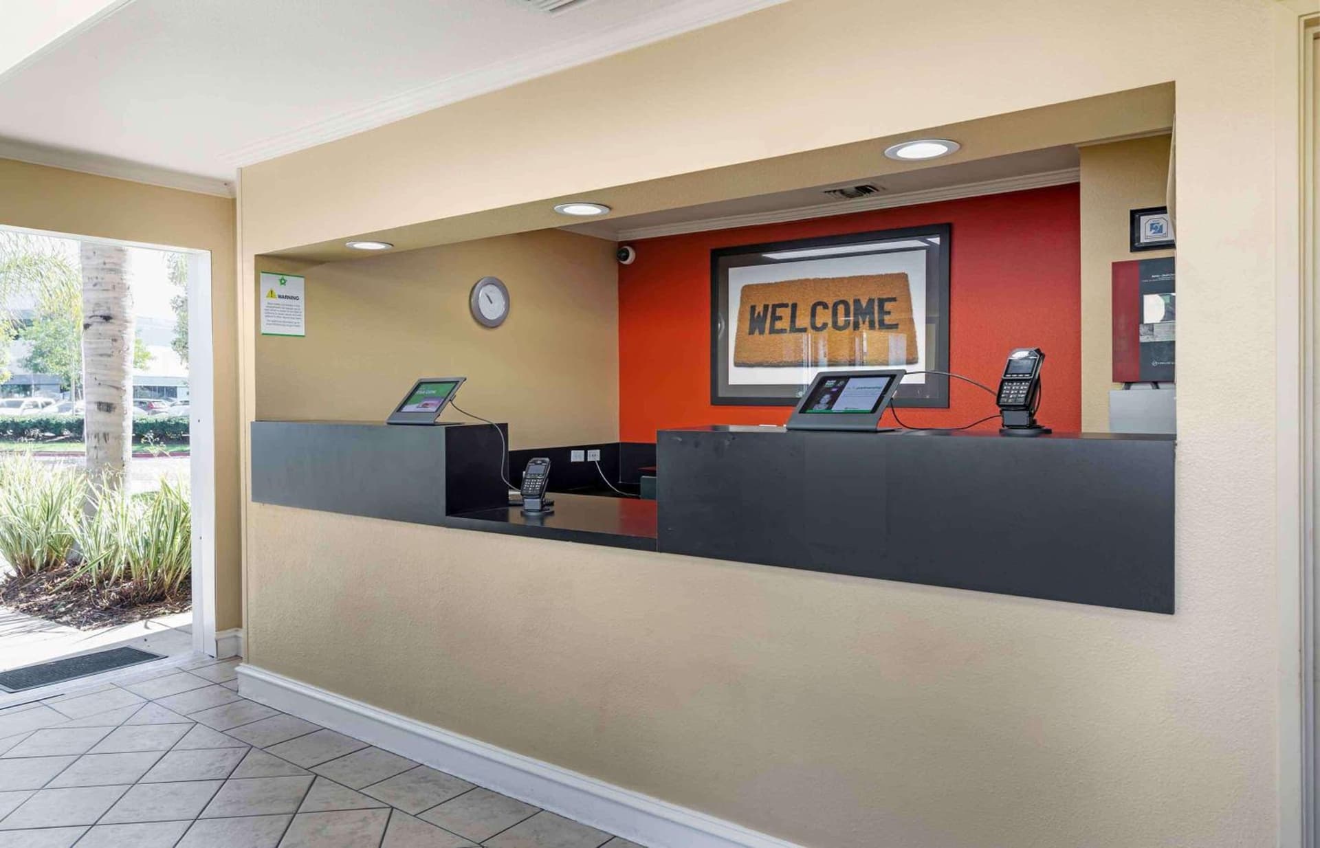 Extended Stay America Suites - Orange County - Irvine Spectrum gallery photo in Irvine, CA — image 4