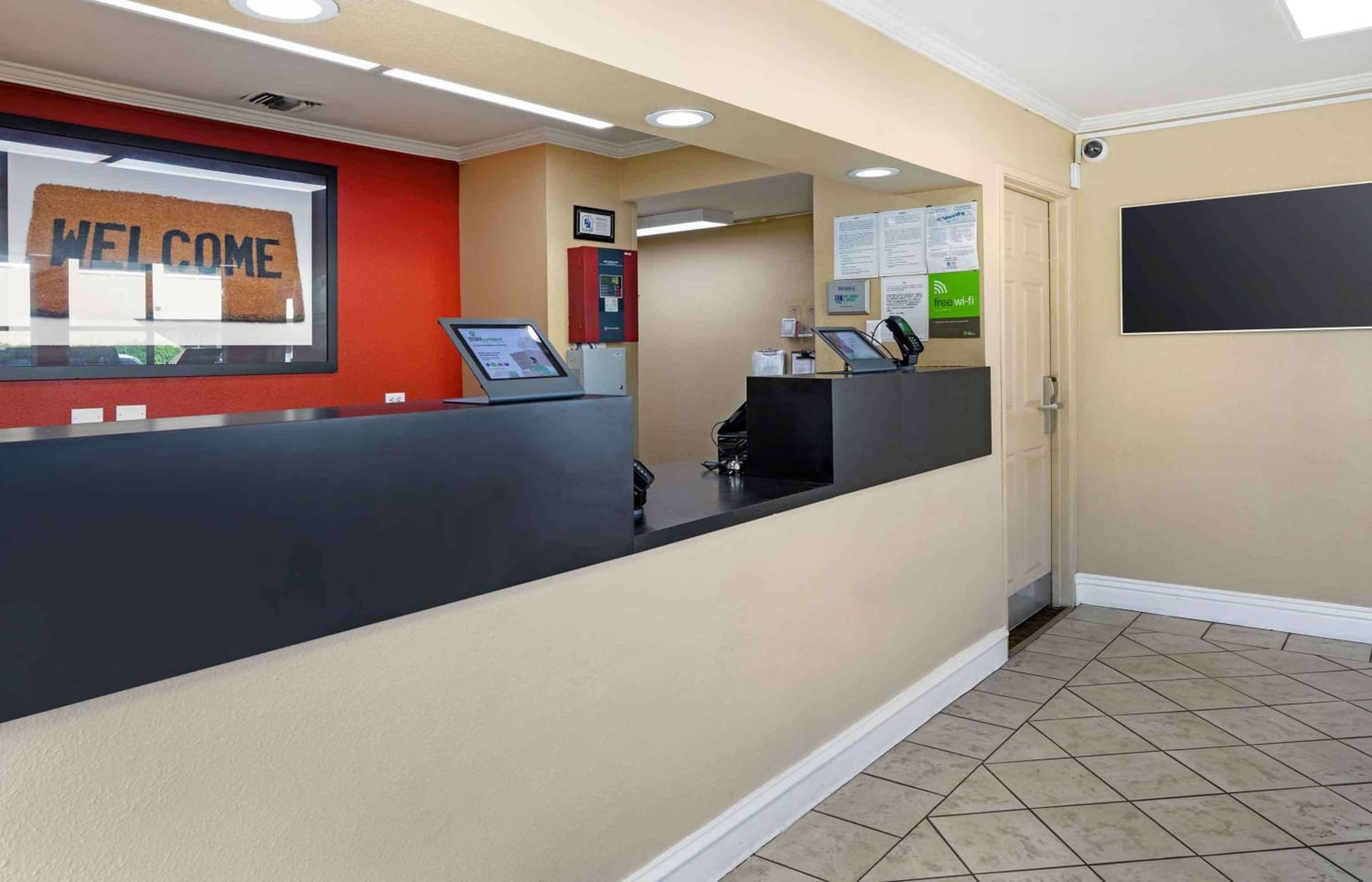 Extended Stay America Suites - Orange County - Irvine Spectrum gallery photo in Irvine, CA — image 33