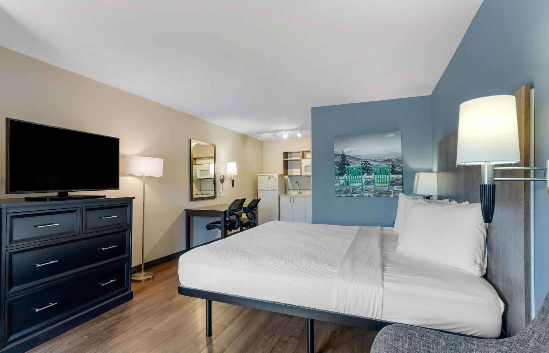 Extended Stay America Suites - San Francisco - San Mateo - SFO gallery photo in San Mateo, CA — image 12