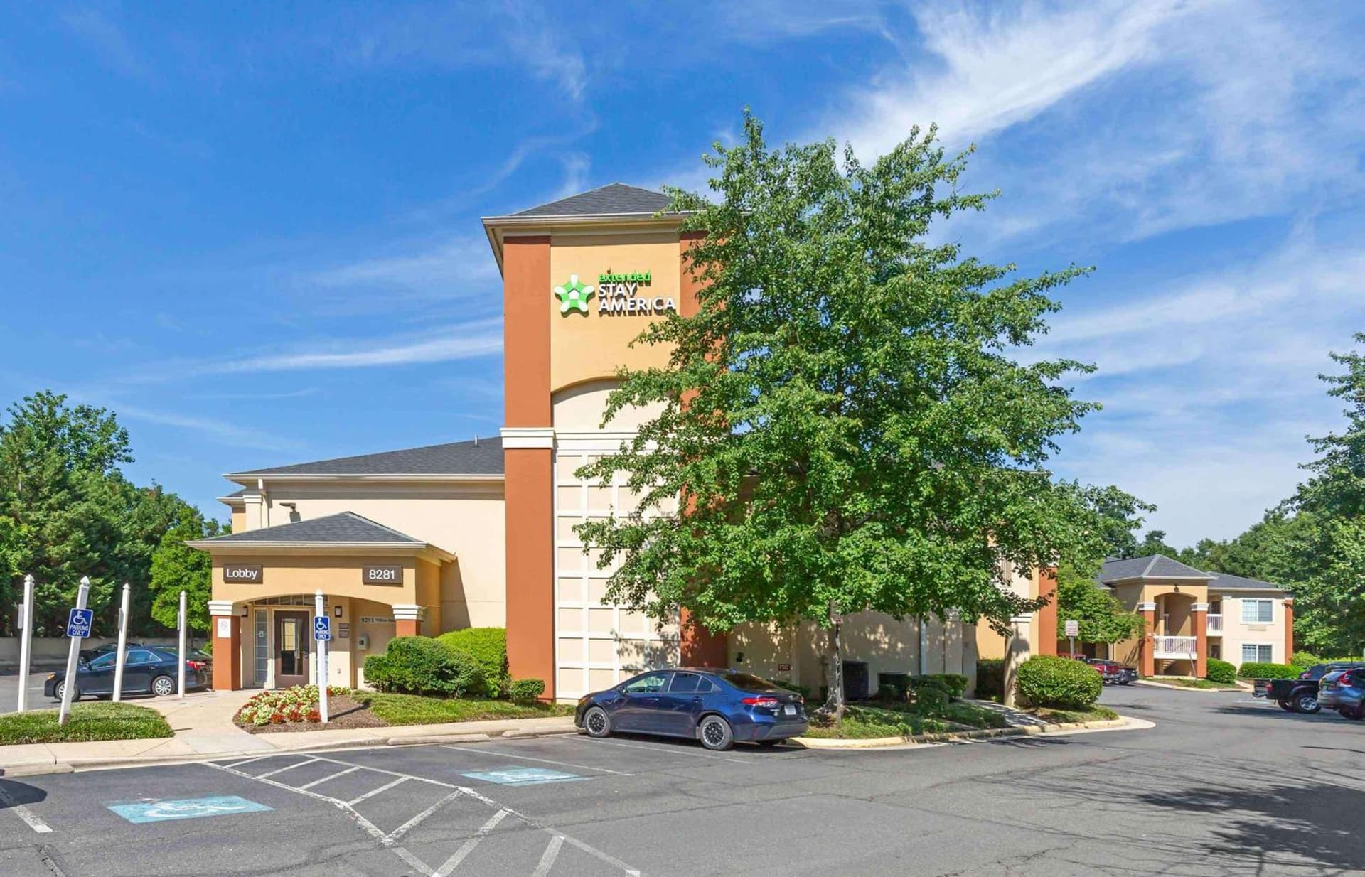 Extended Stay America Suites - Washington, DC - Falls Church - Merrifield featured exterior or lobby in Merrifield, VA — similar hotel