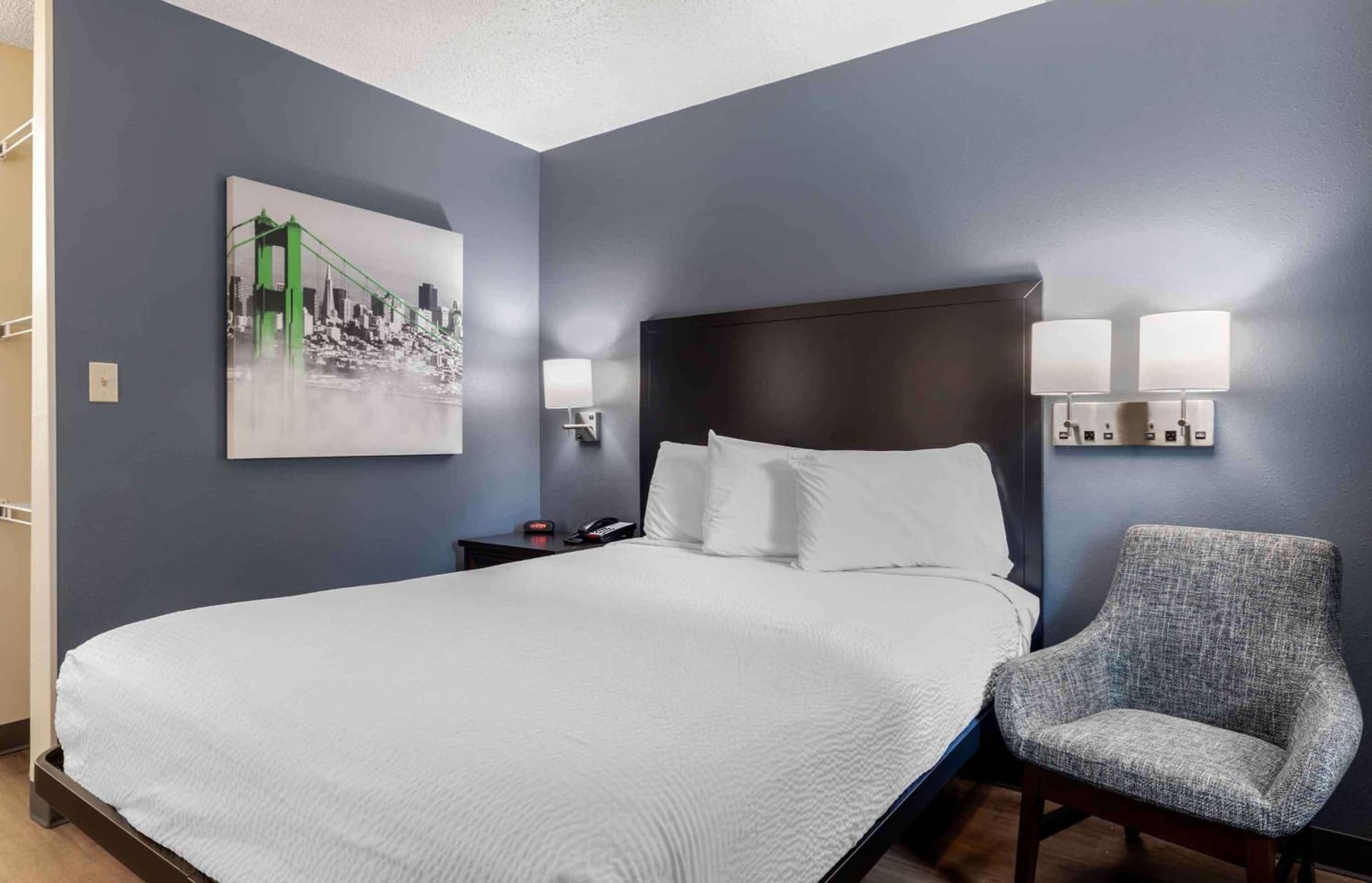 Extended Stay America Suites - Dallas - Coit Road gallery photo in Dallas, TX — image 10