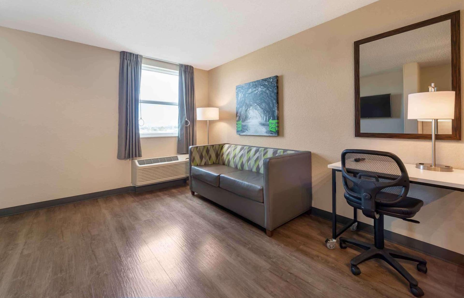 Extended Stay America Suites - Dallas - Coit Road gallery photo in Dallas, TX — image 51