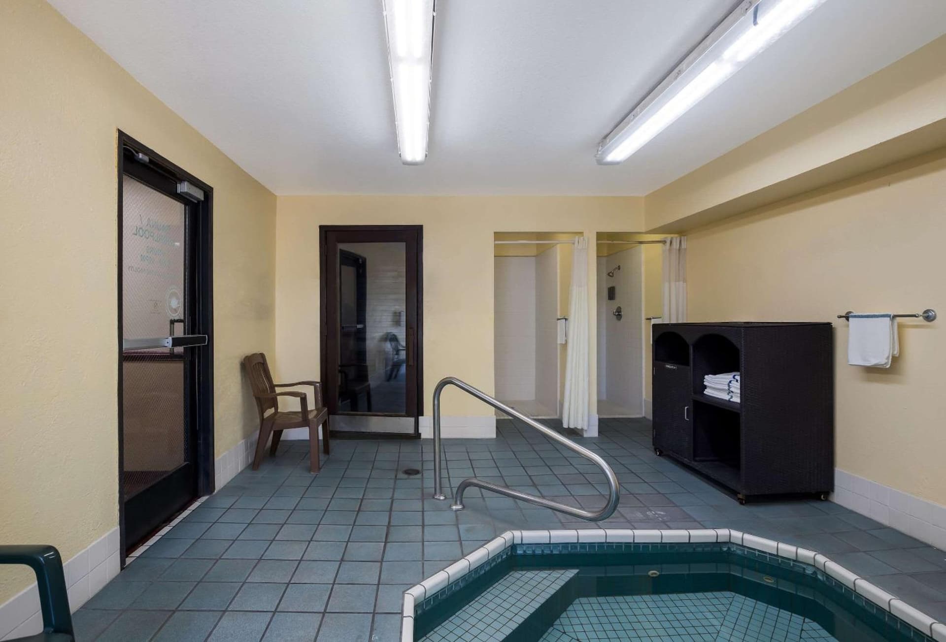 Quality Inn & Suites Medford Airport gallery photo in Medford, OR — image 22