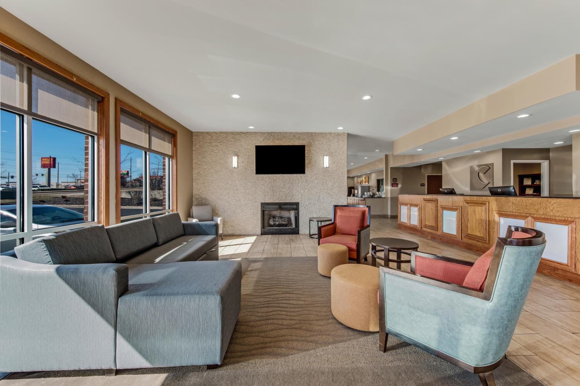 Comfort Suites Huntsville MidCity District at Research Park gallery photo in Huntsville, AL — image 70