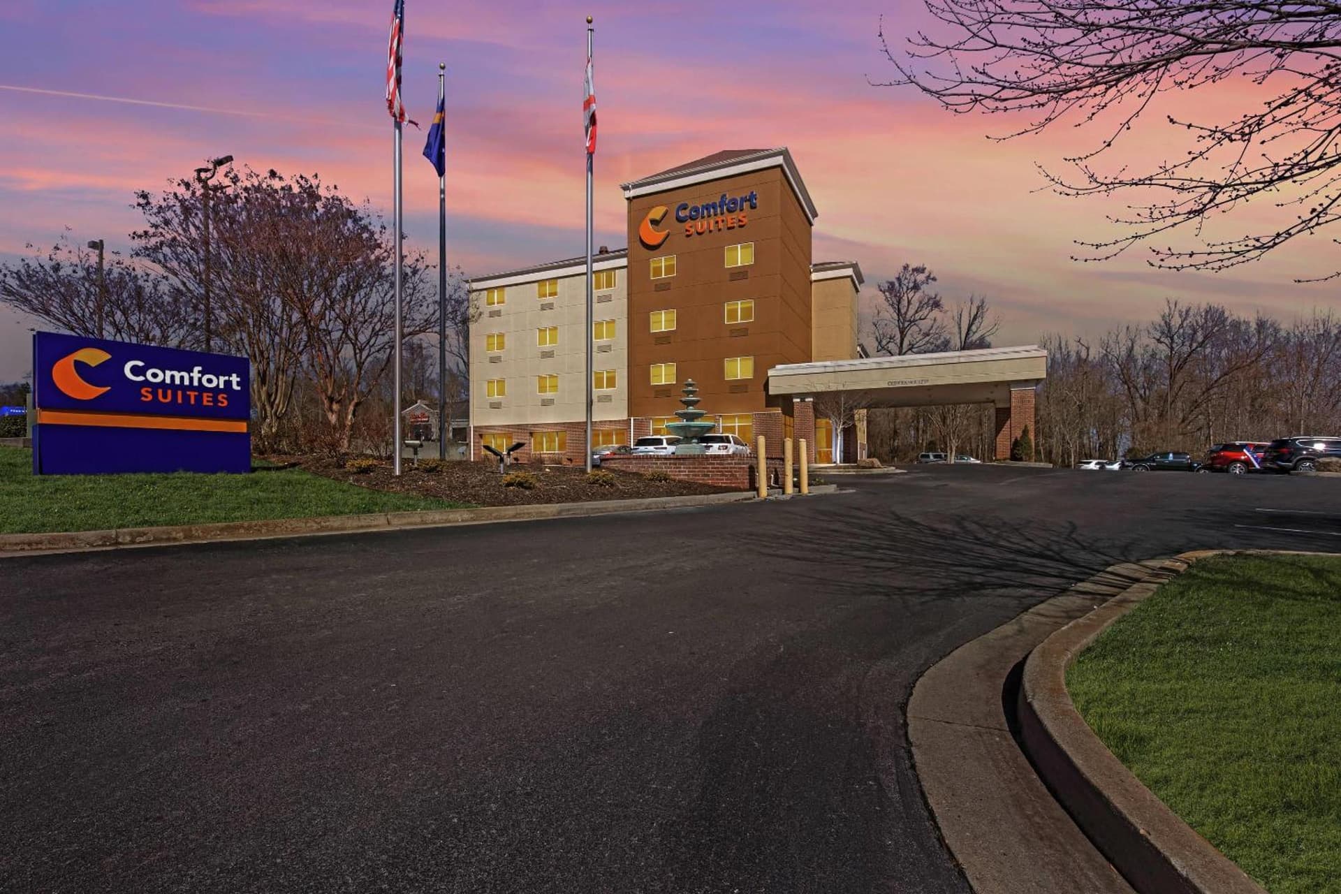 Comfort Suites Huntsville MidCity District at Research Park gallery photo in Huntsville, AL — image 5