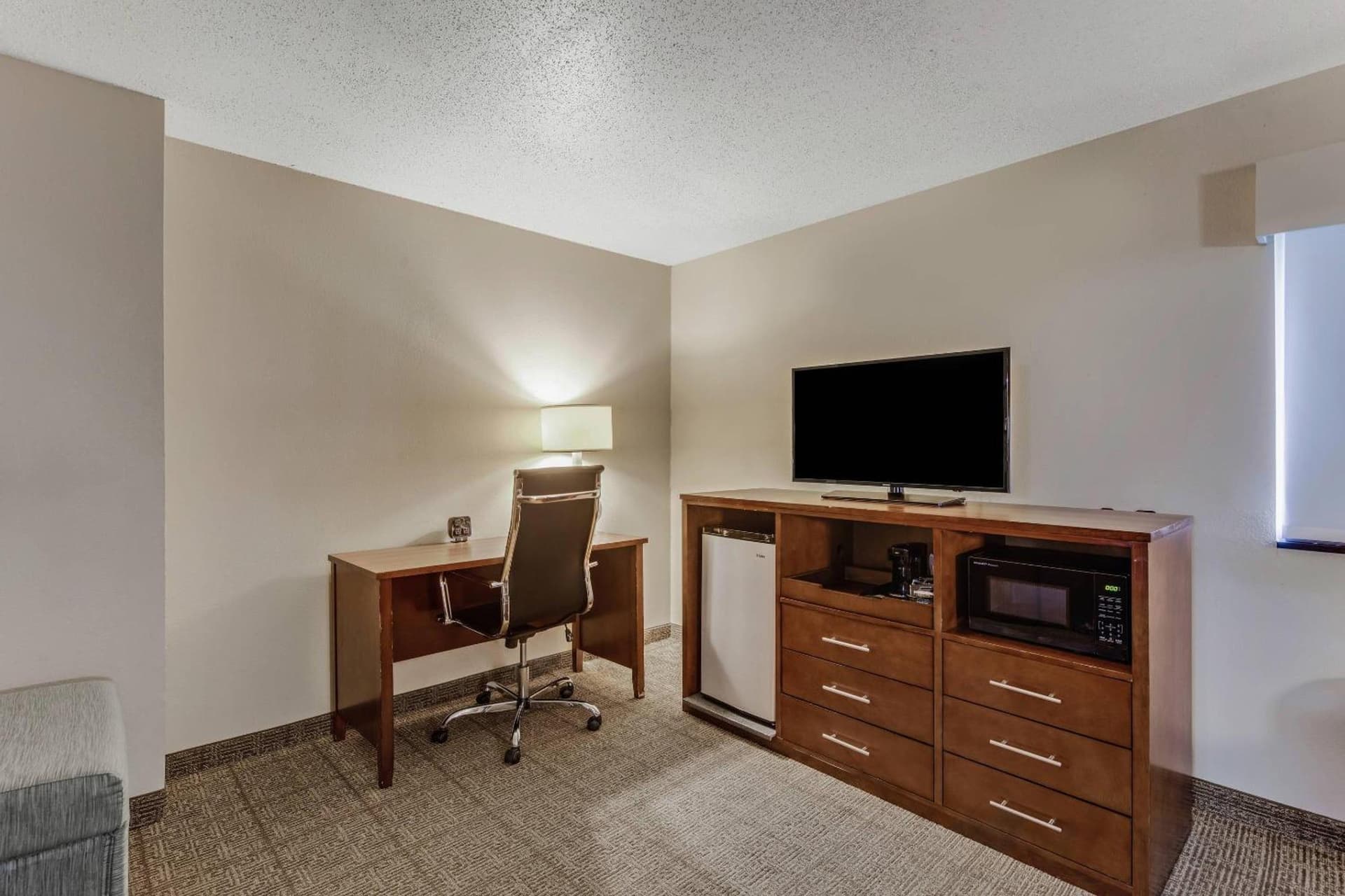 Comfort Suites Huntsville MidCity District at Research Park gallery photo in Huntsville, AL — image 20