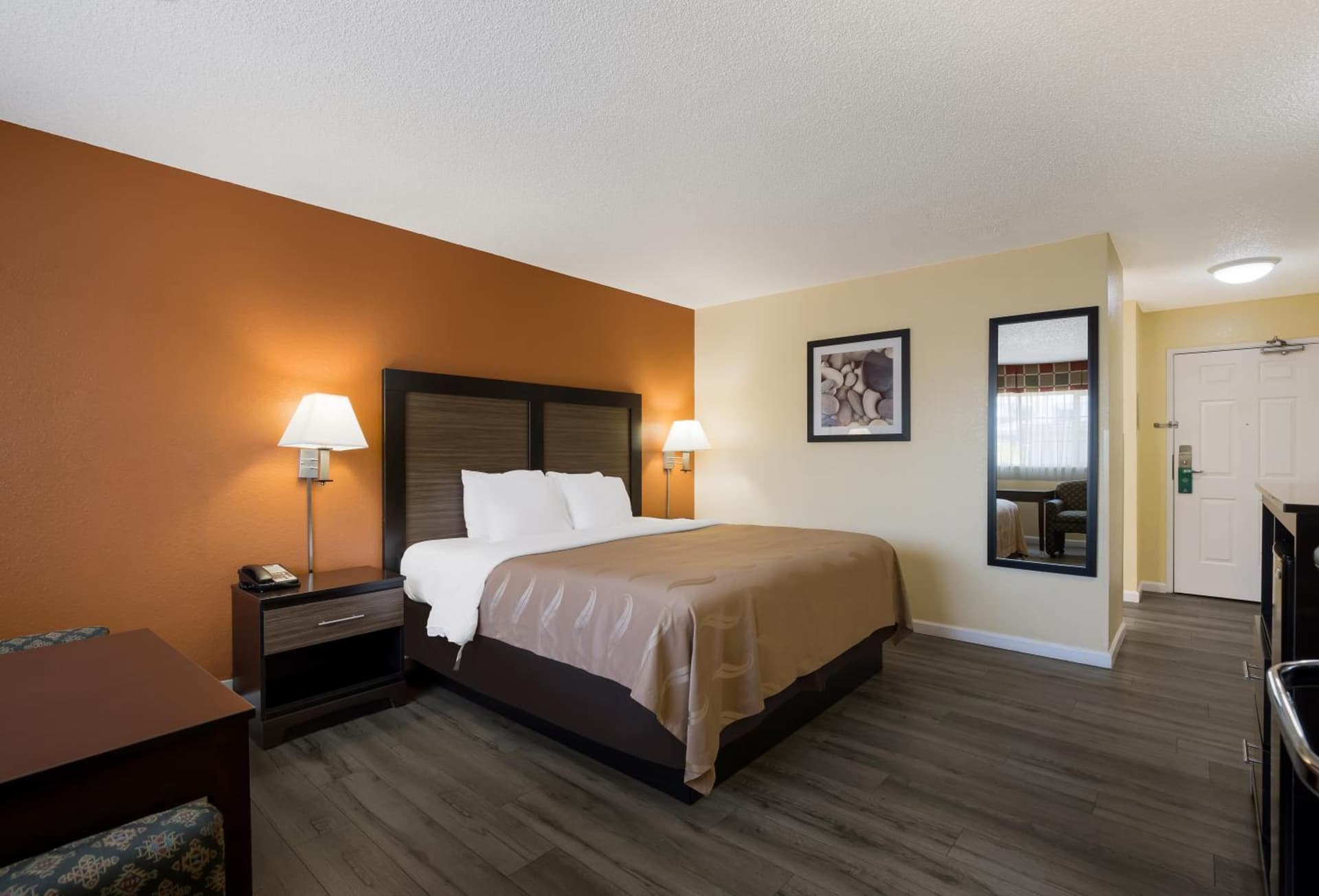 Quality Inn & Suites Medford Airport gallery photo in Medford, OR — image 34