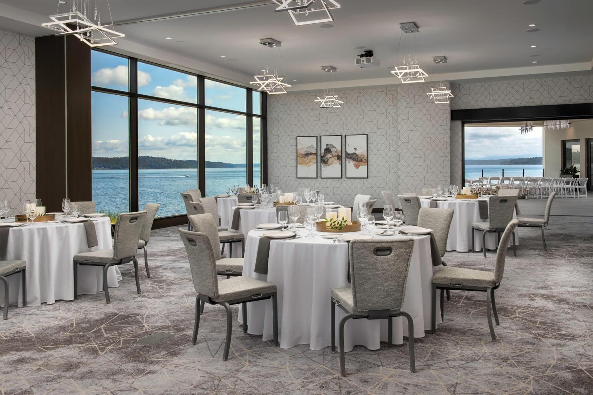 Silver Cloud Hotel Tacoma at Point Ruston Waterfront gallery photo in Tacoma, WA — image 30