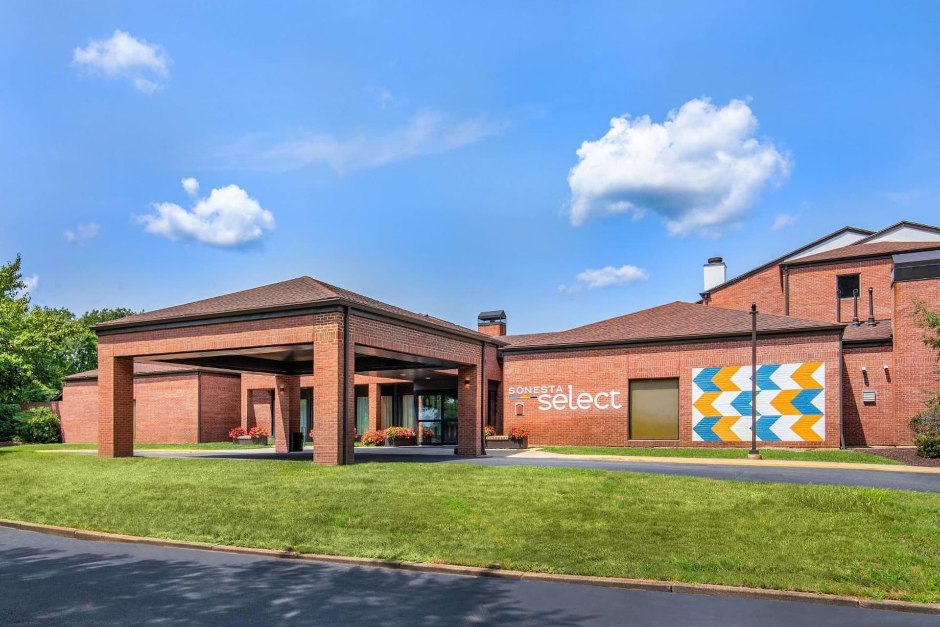 Sonesta Select Boston Foxborough Mansfield featured exterior or lobby in Foxborough — similar hotel